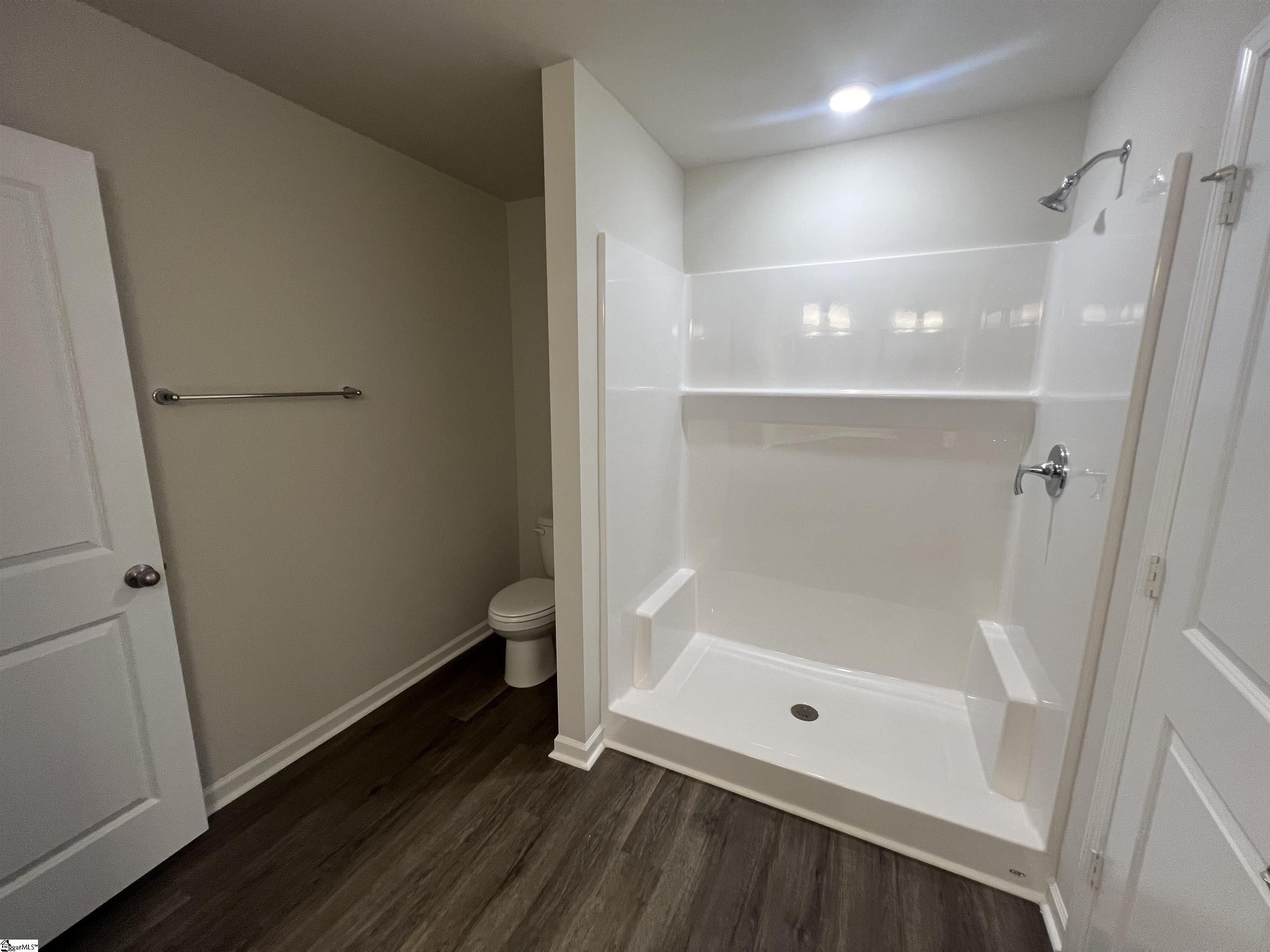 740 Camperdown Way Property Photo 21