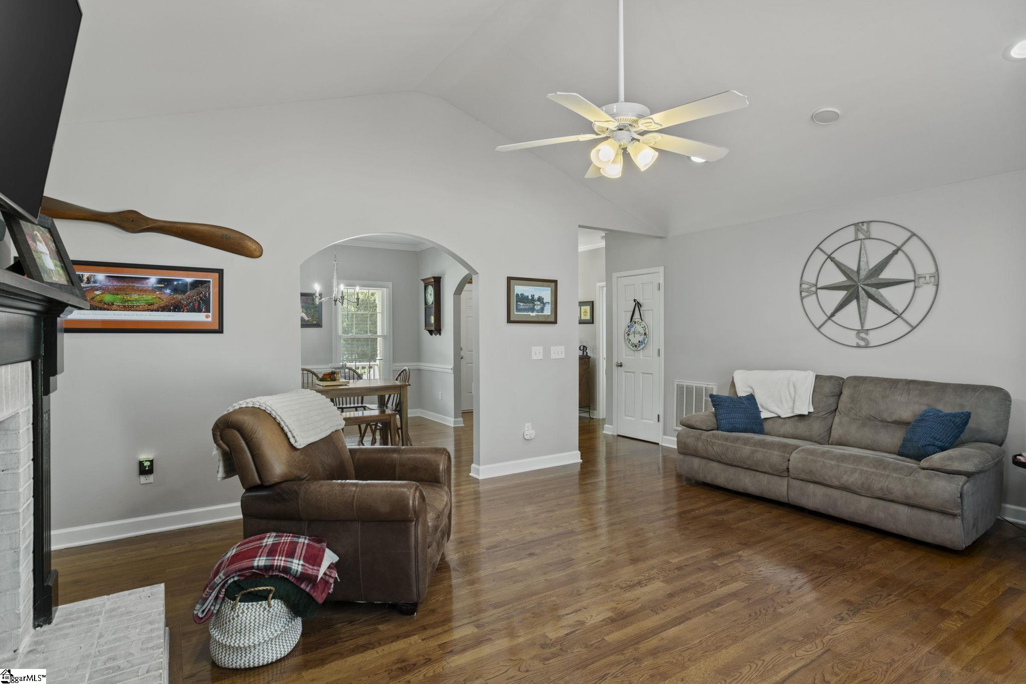 6 Brendle Drive Property Photo 10