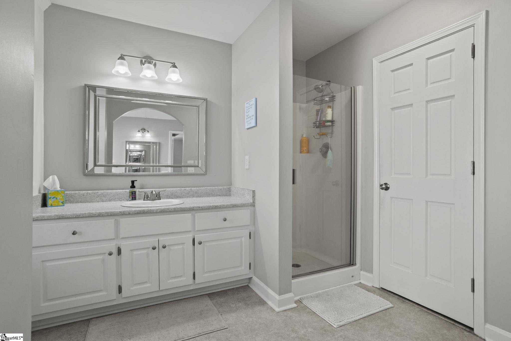 6 Brendle Drive Property Photo 21