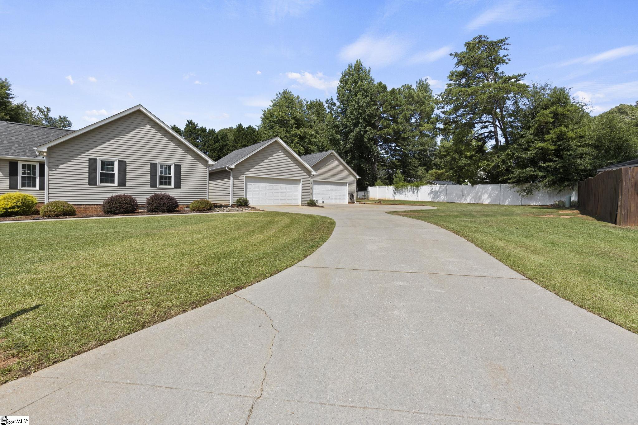6 Brendle Drive Property Photo 28