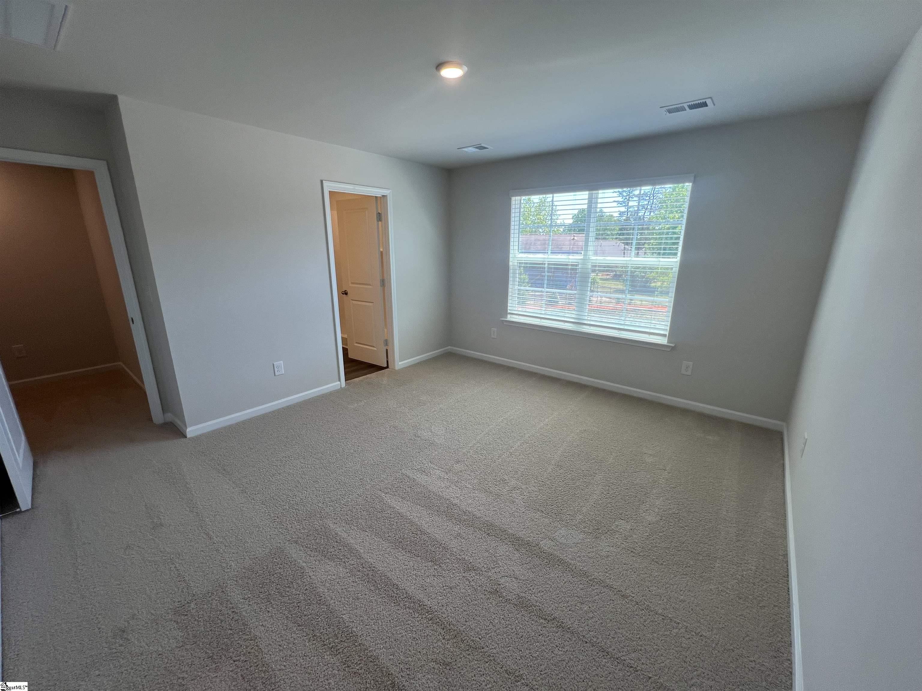 746 Camperdown Way Property Photo 18