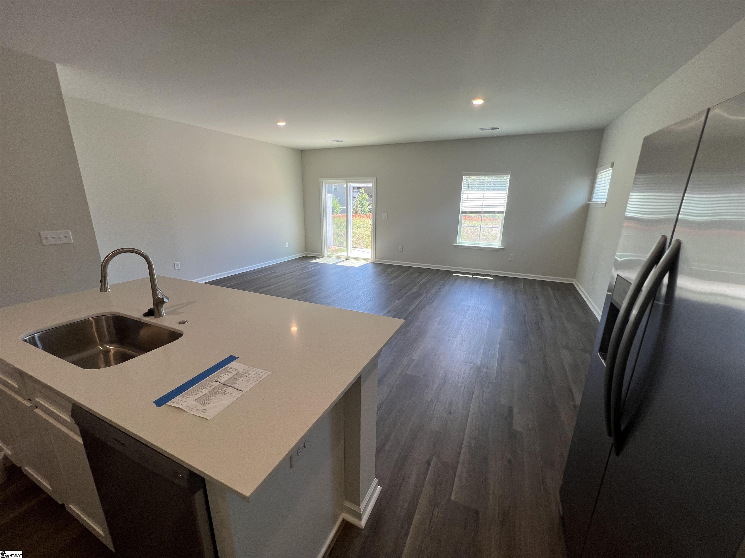 750 Camperdown Way Property Photo 8