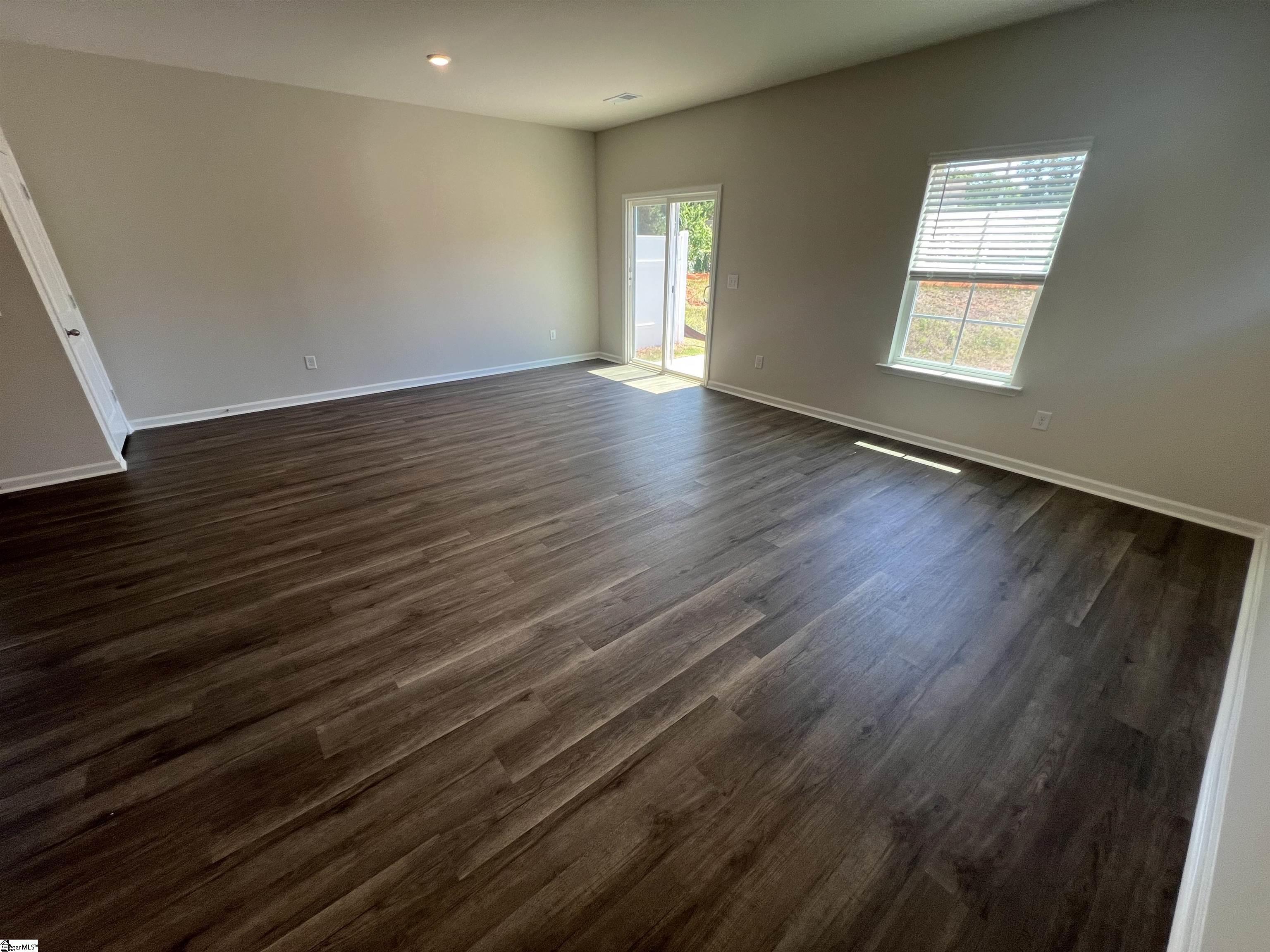 750 Camperdown Way Property Photo 10