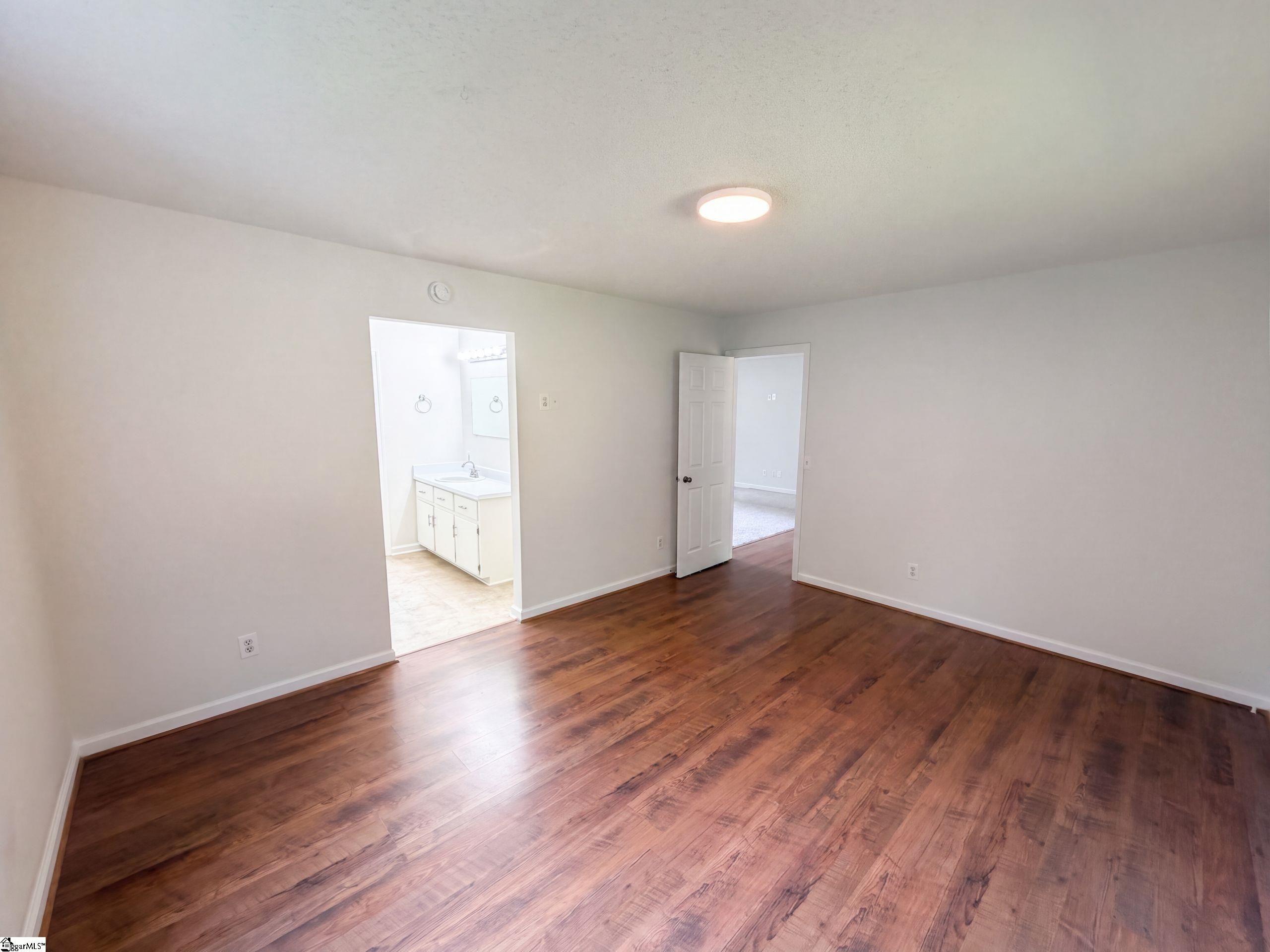 106 Hilltop Road Property Photo 11