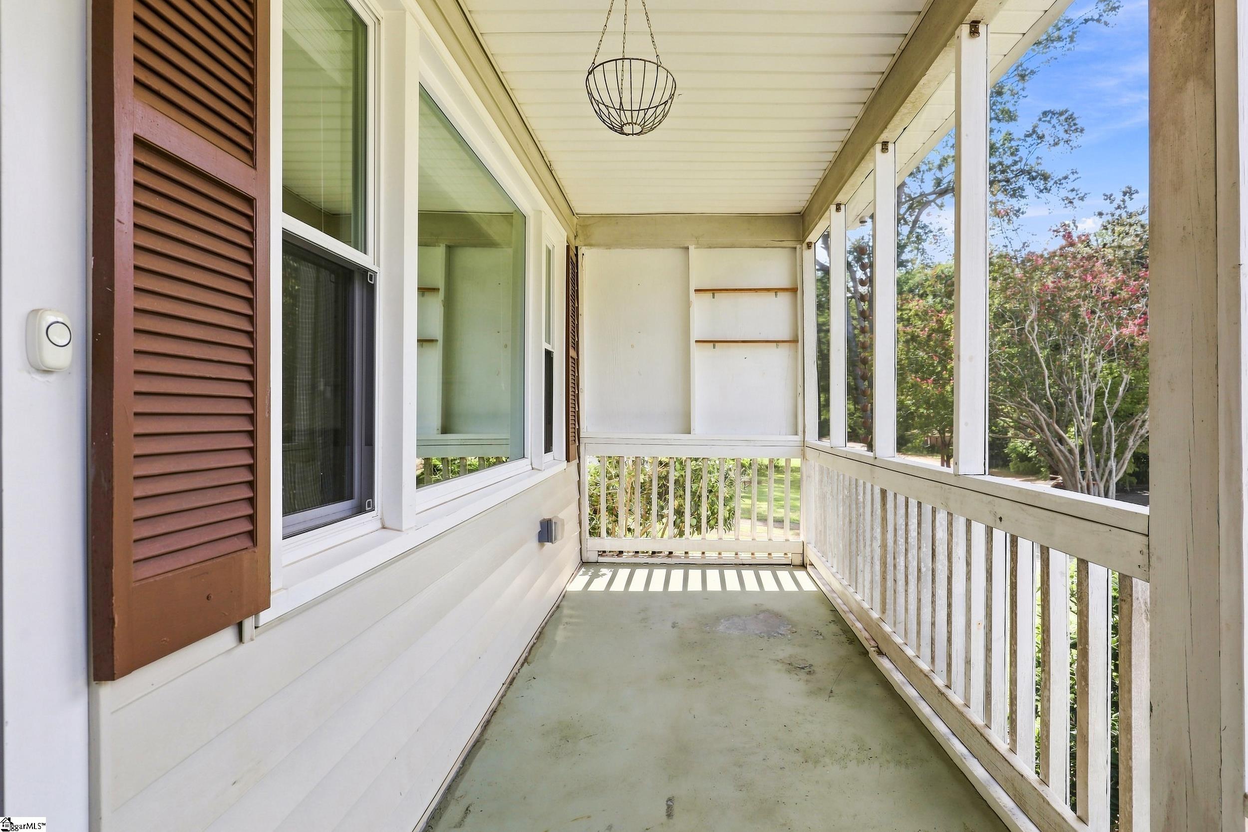 237 Margaret Street Property Photo 4