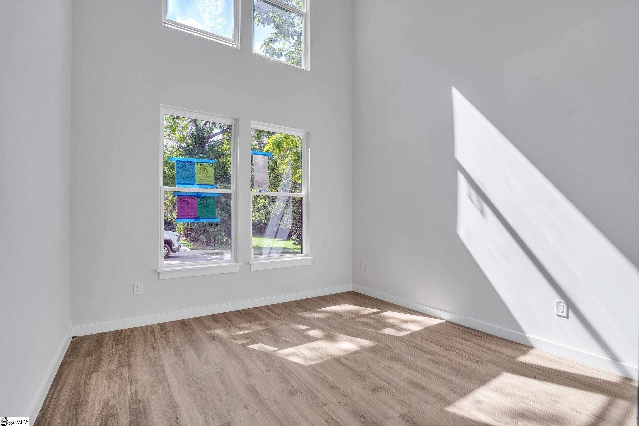 465 Tryon Street Property Photo 8