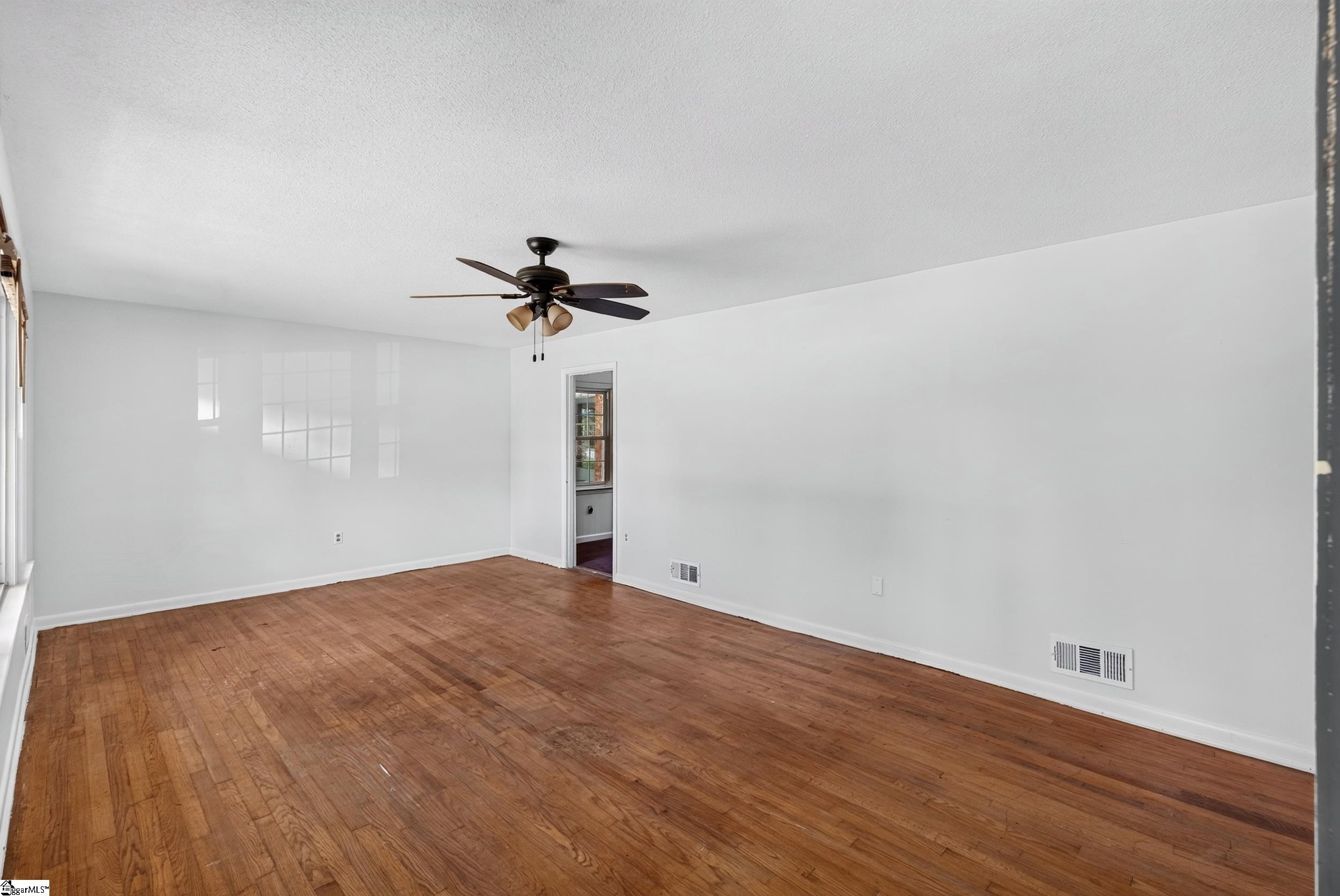 151 Woodhaven Drive Property Photo 10