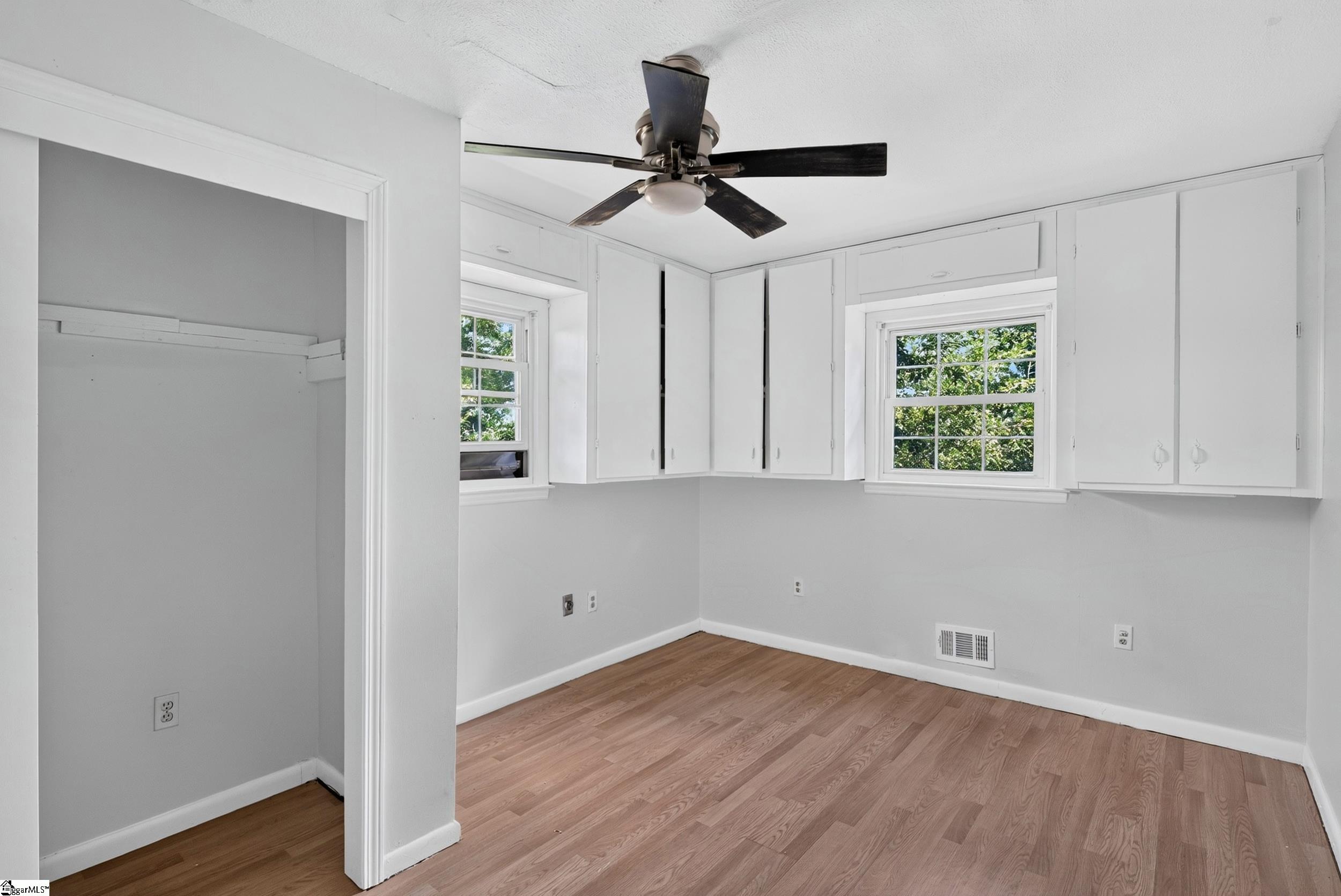 151 Woodhaven Drive Property Photo 11