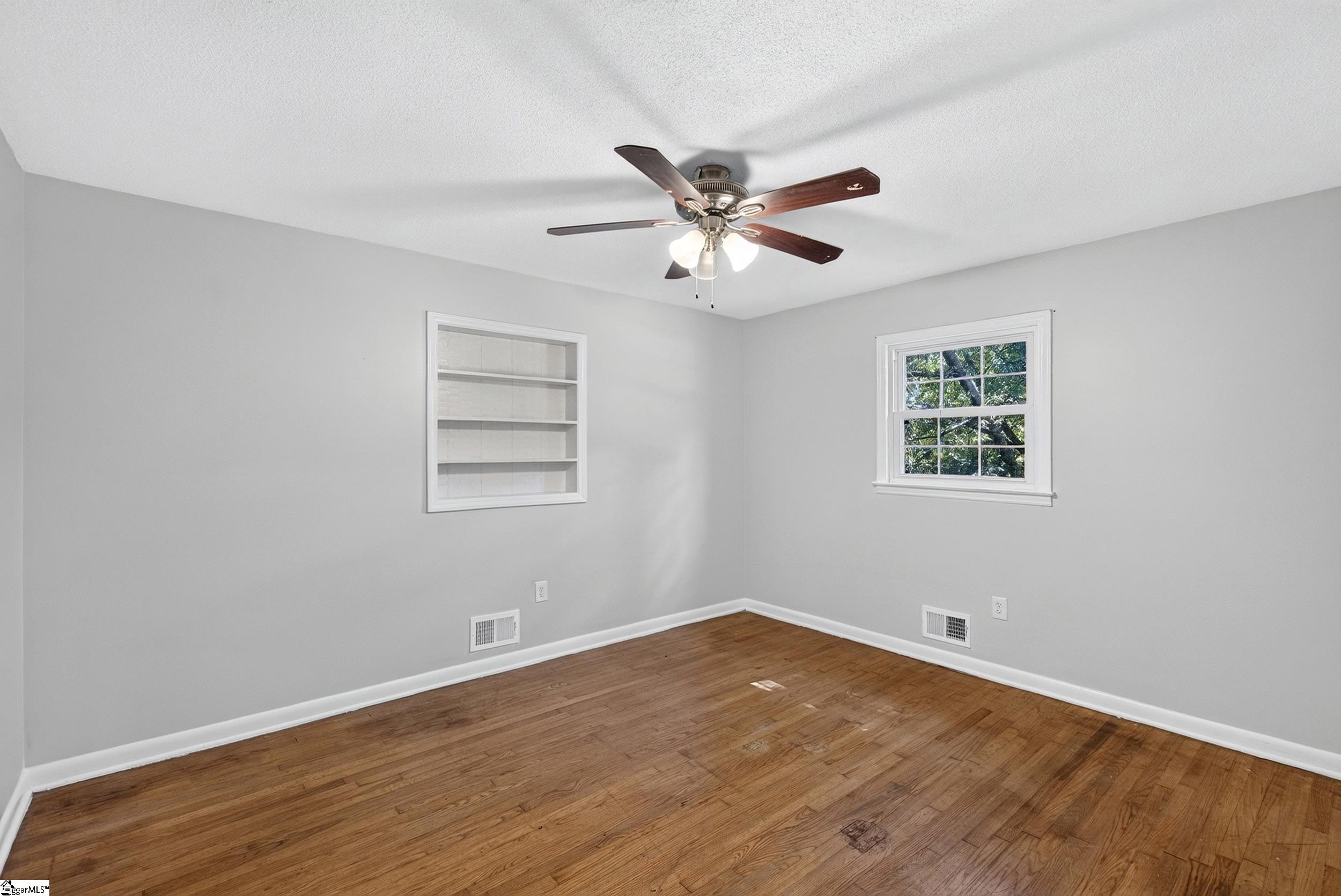 151 Woodhaven Drive Property Photo 17