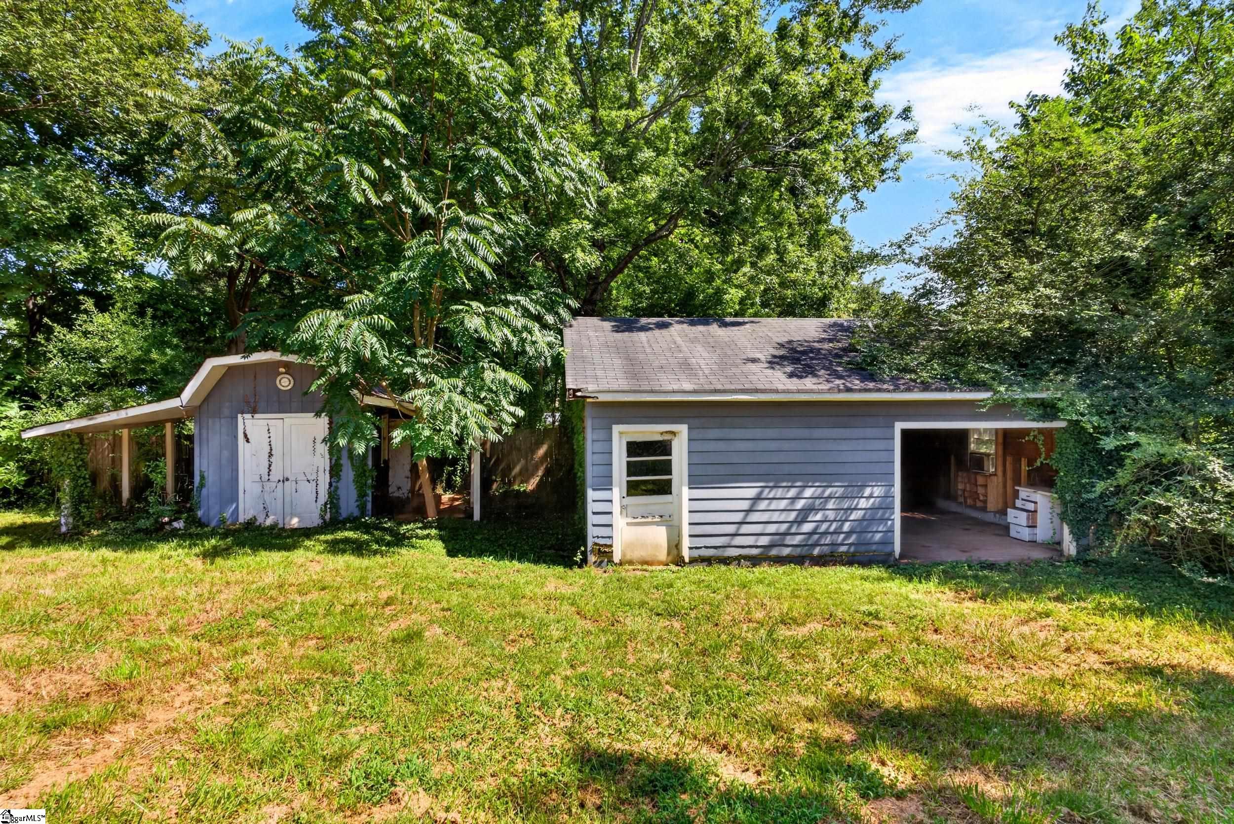 151 Woodhaven Drive Property Photo 22