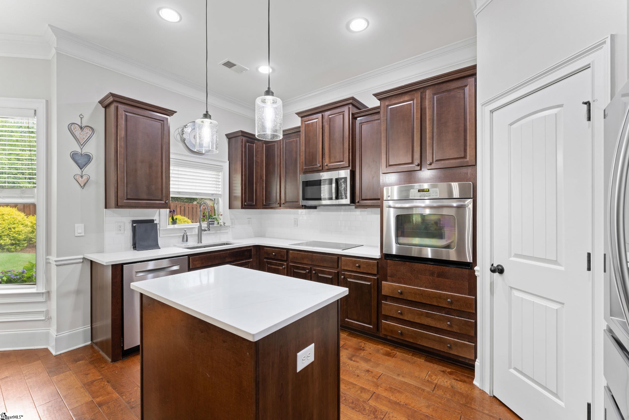227 Wando Way Property Photo 10