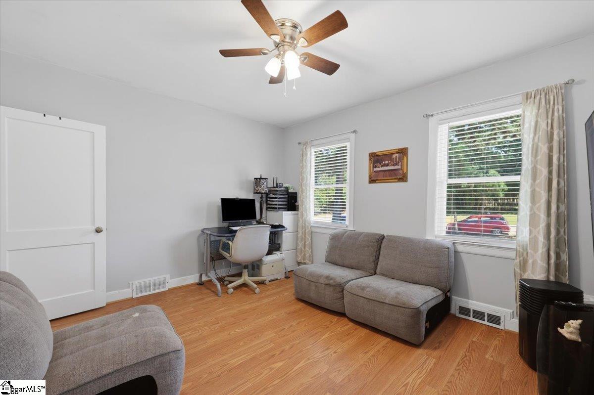 105 Pine Lane Property Photo 13