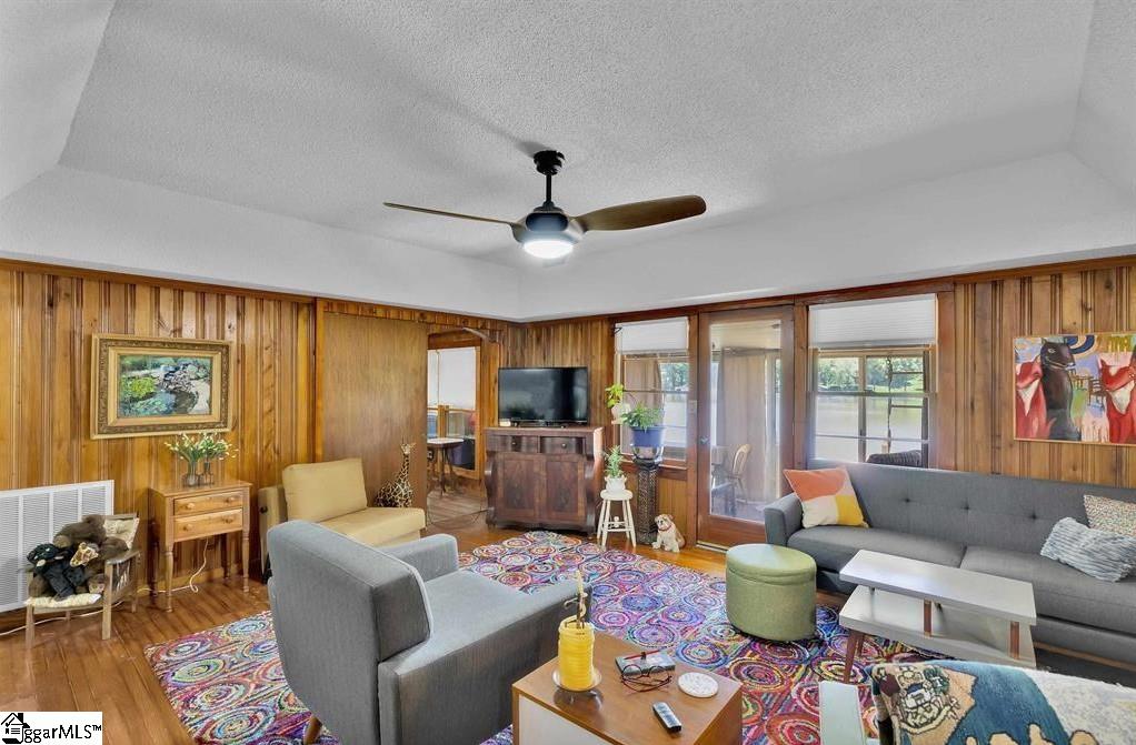 501 Mcfalls Circle Property Photo 8