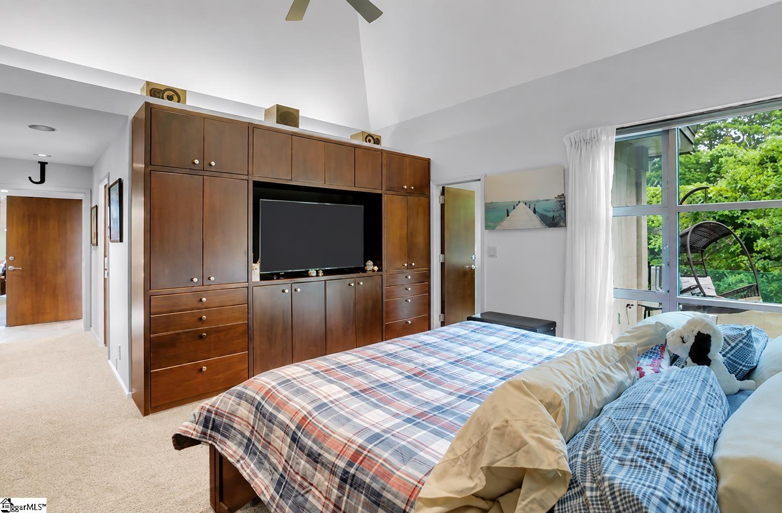 1286 N Highway 101 Property Photo 15