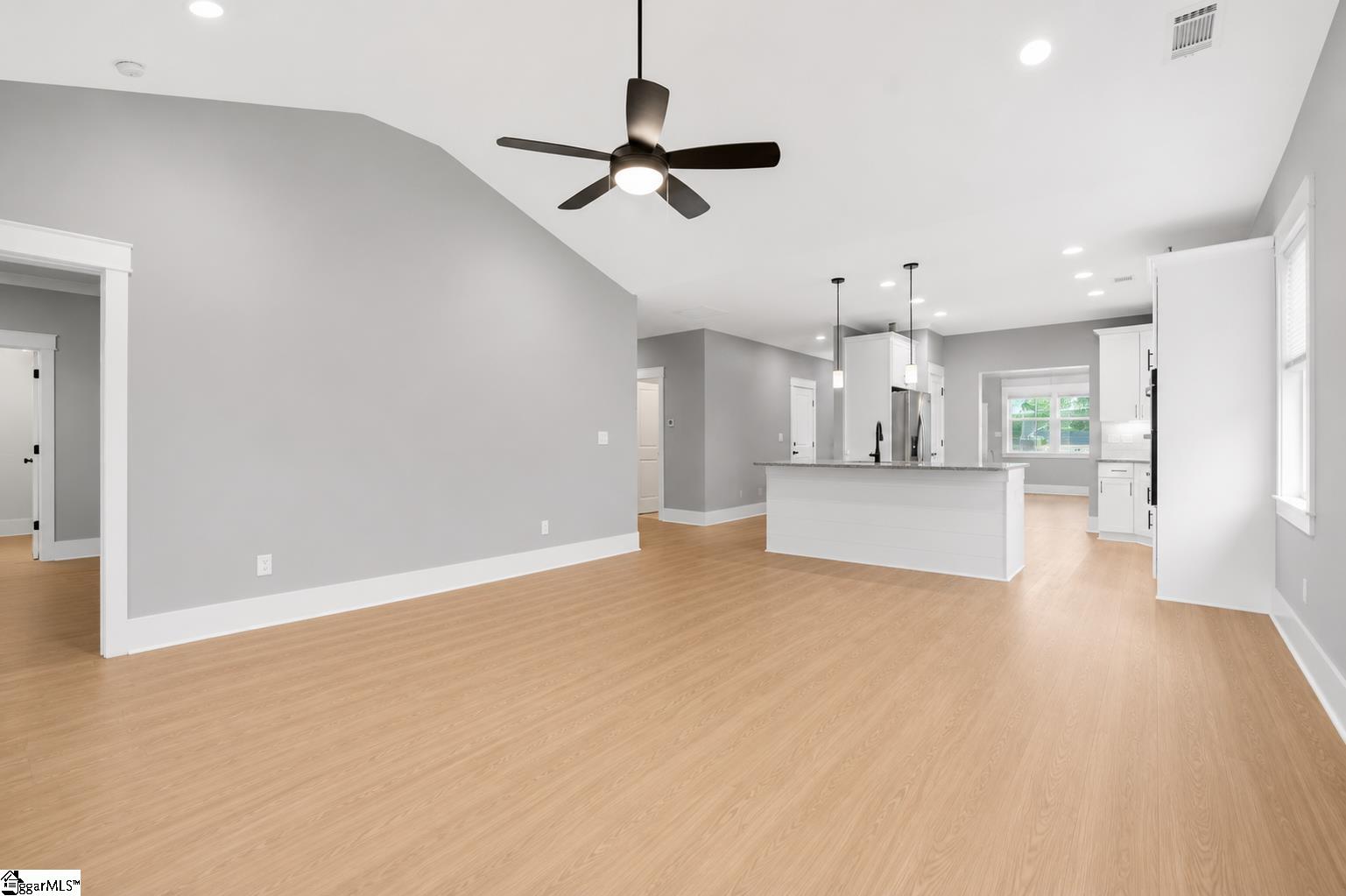 564 Backacre Court Property Photo 9