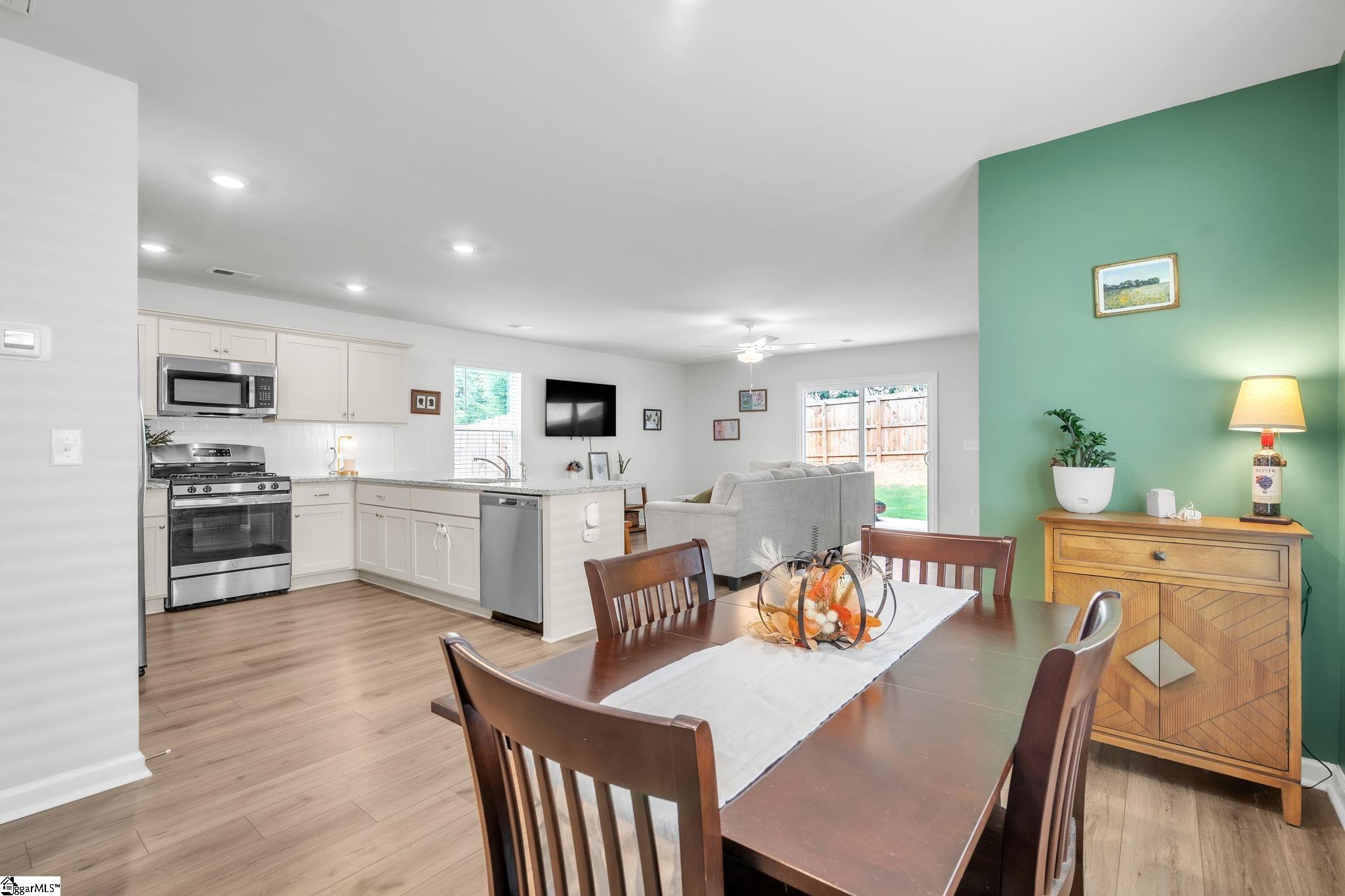 168 Braxton Drive Property Photo 4