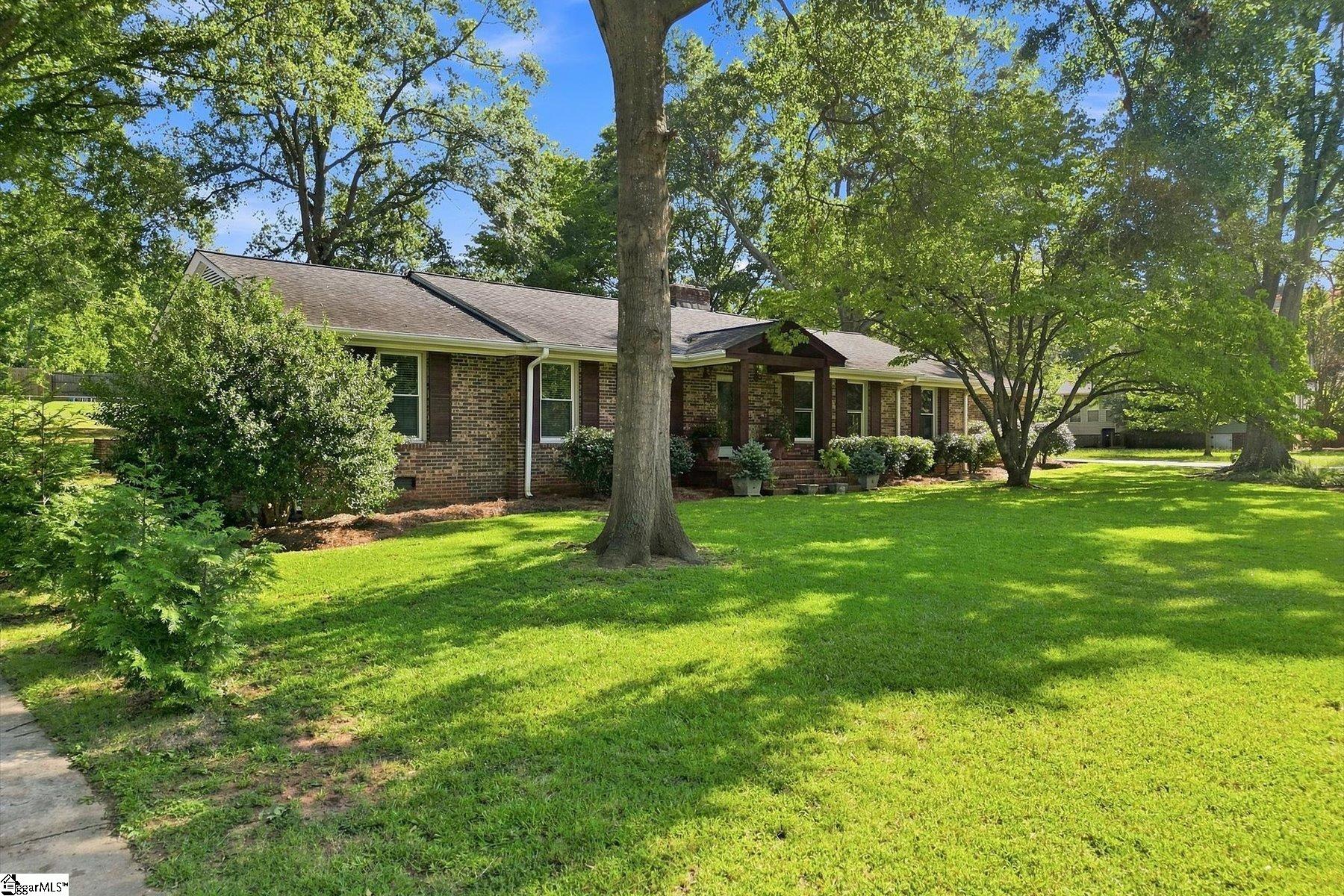 6 Covington Road Property Photo 1