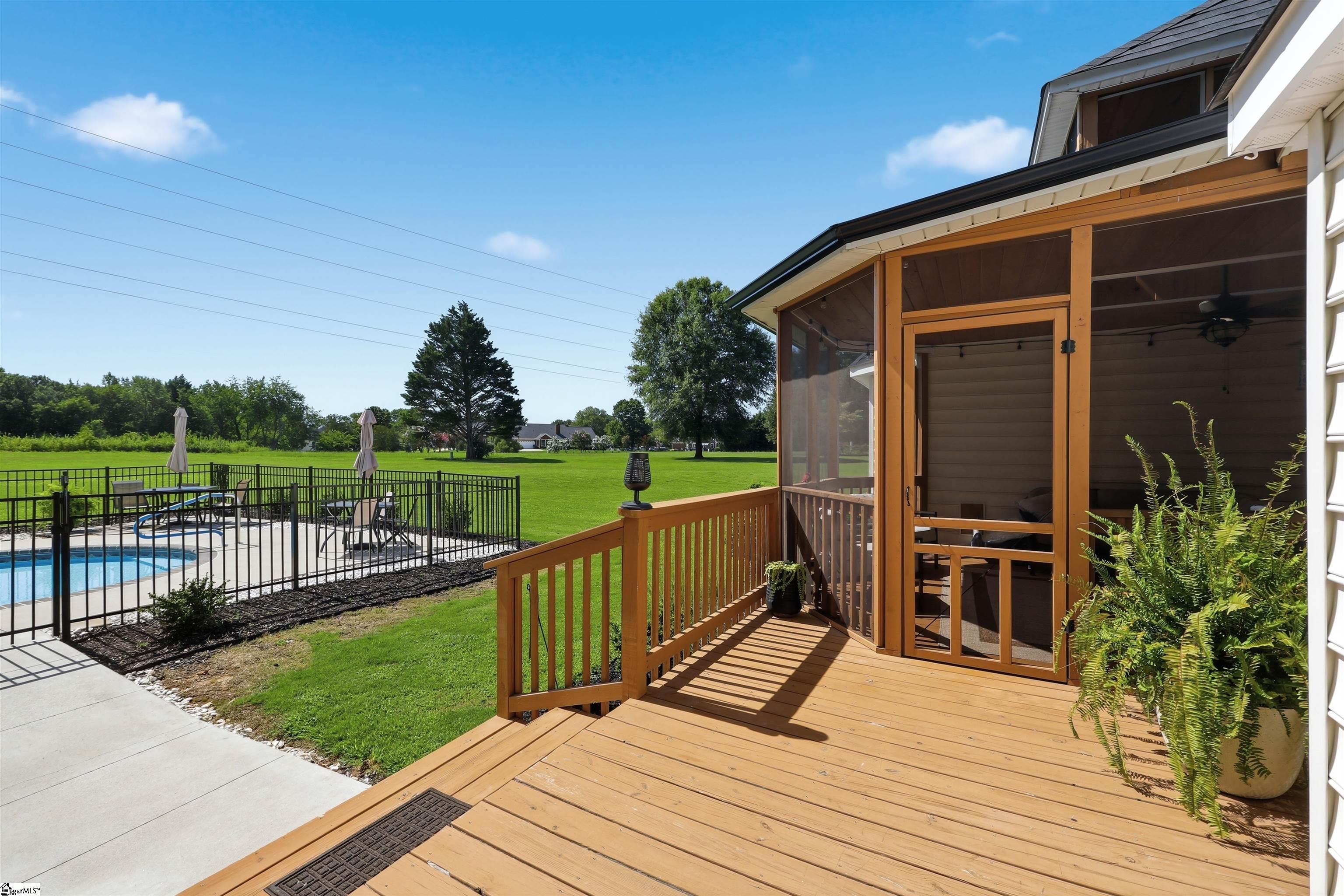 12 Silver Meadow Lane Property Photo 36
