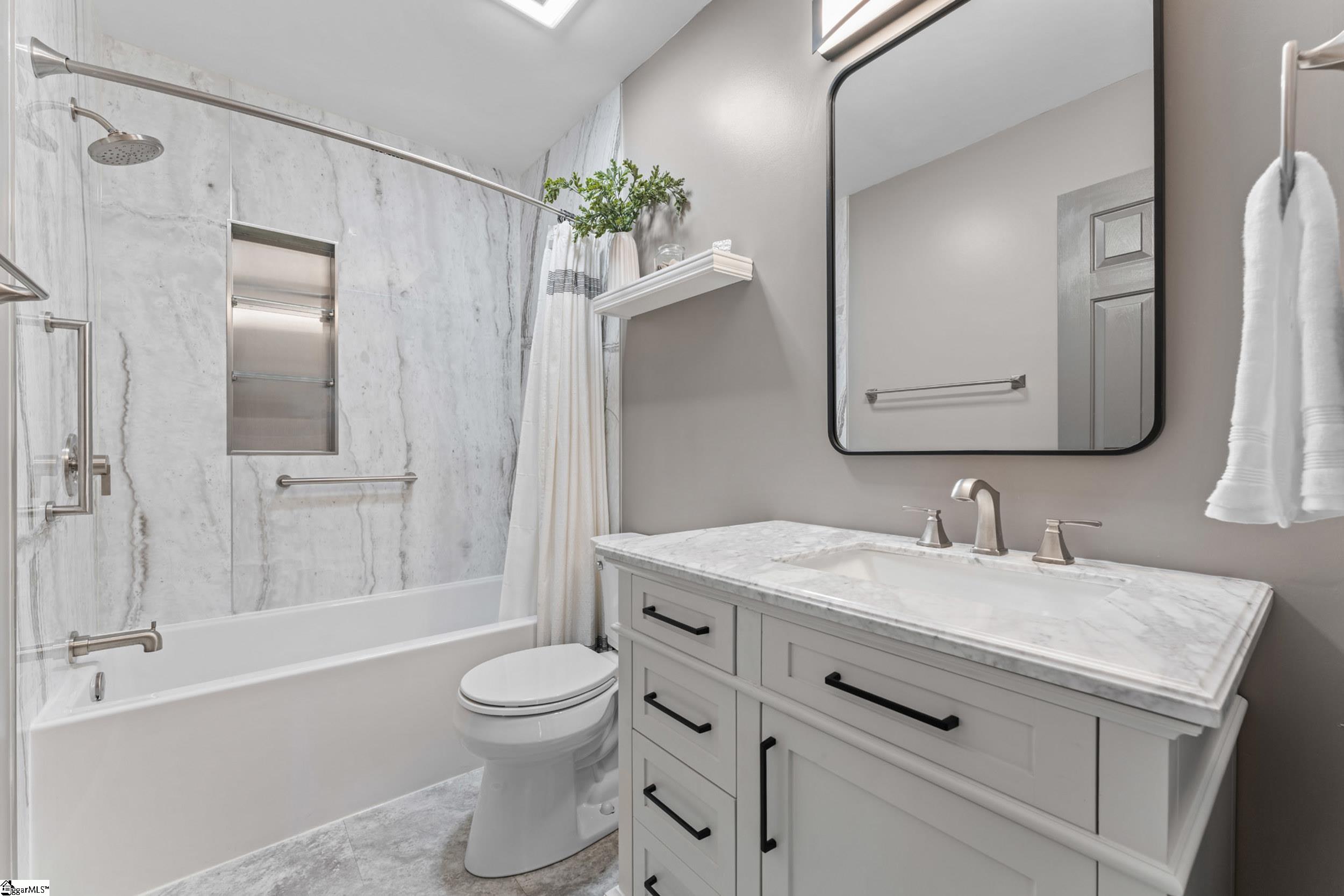 705 Canton Court Property Photo 20