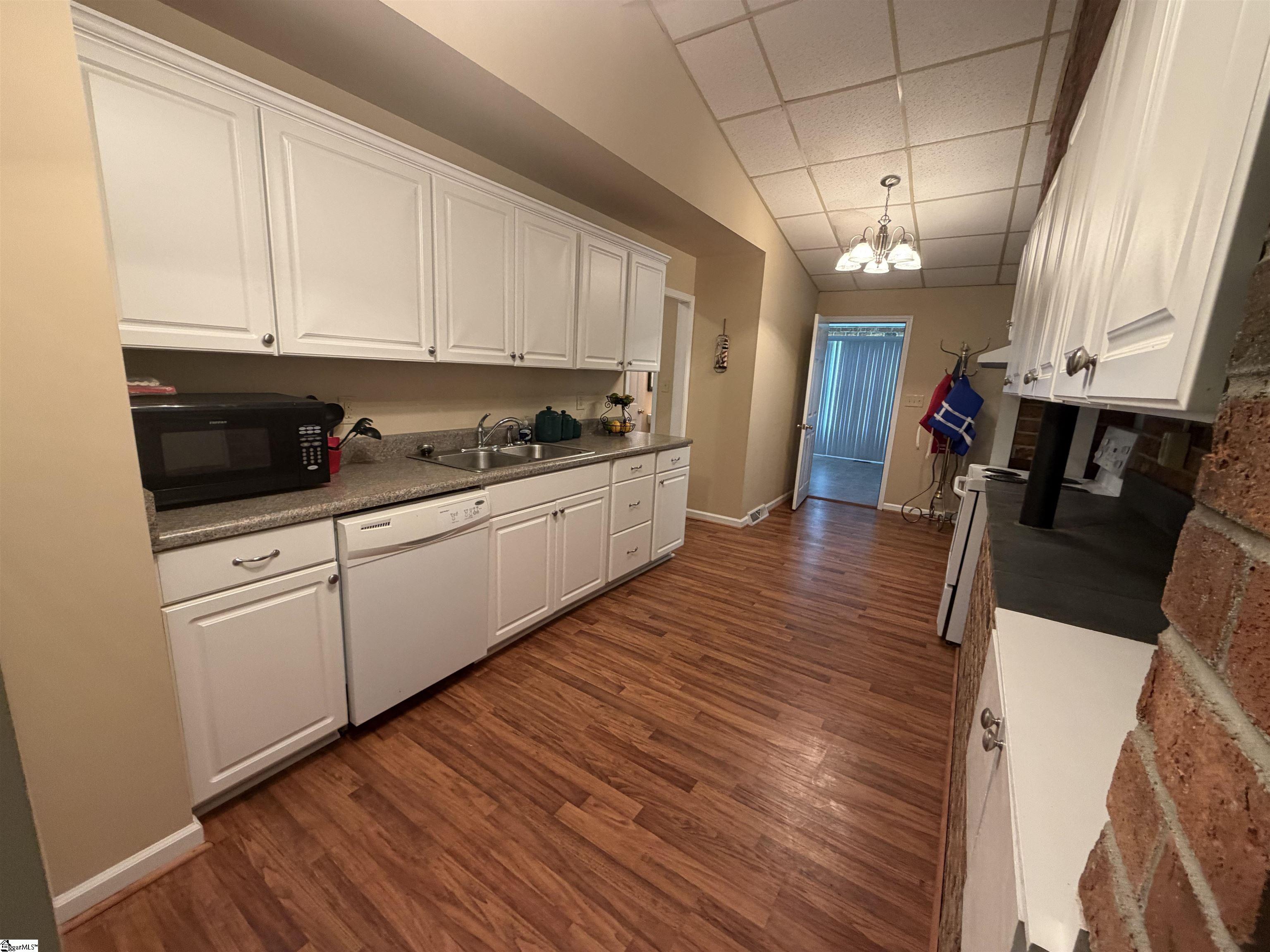 775 Pineland Shores Circle Property Photo 14