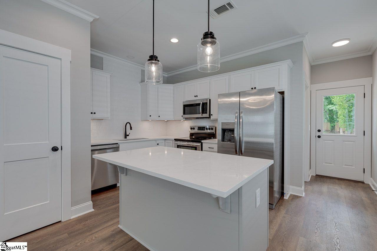 10 Stevens Street Property Photo 20