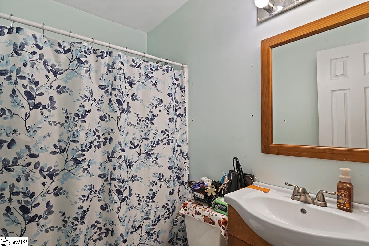 267 Gastley Drive Property Photo 9