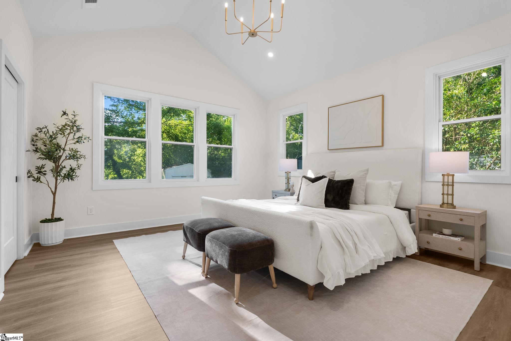 285 Moore Street Property Photo 18