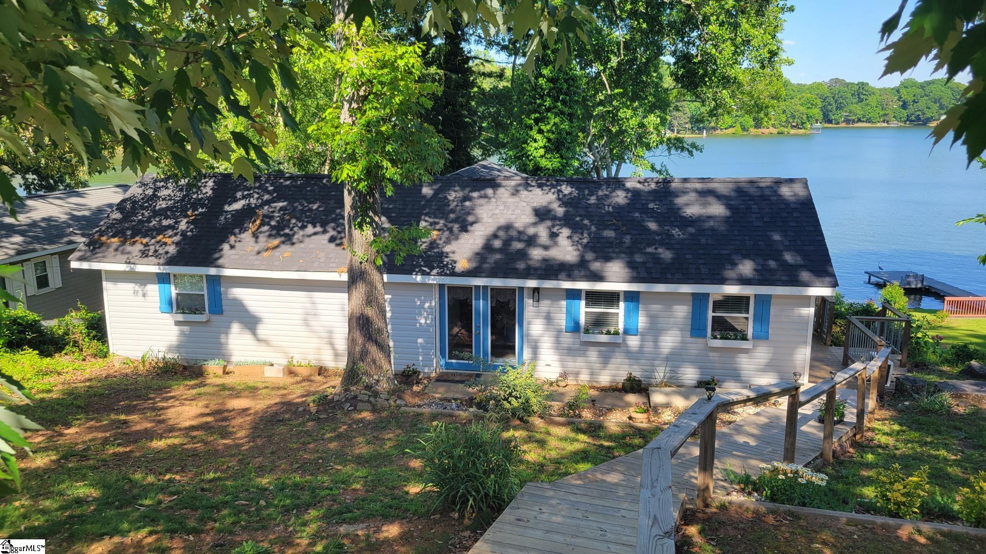 237 Hammond Circle Property Photo 2