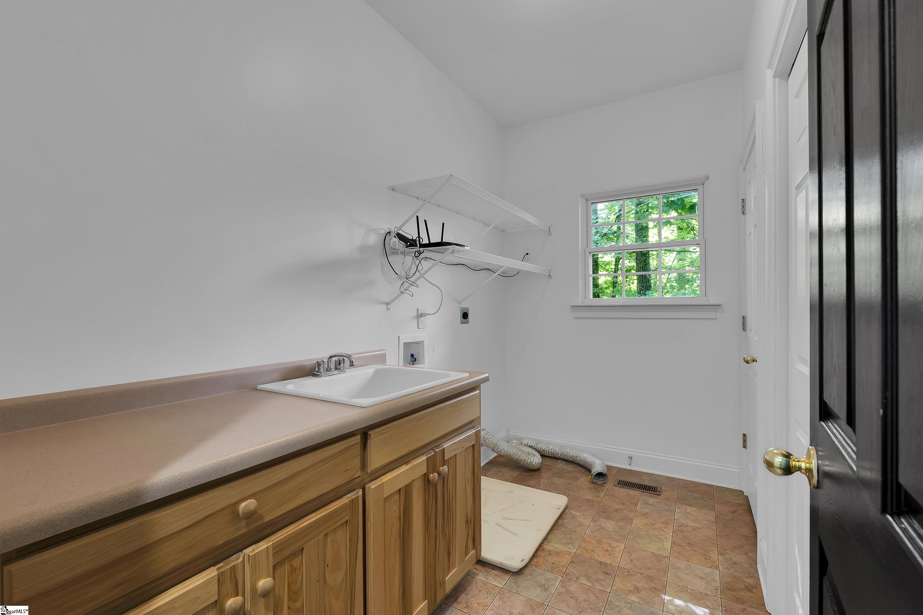 107 Blackfox Way Property Photo 27