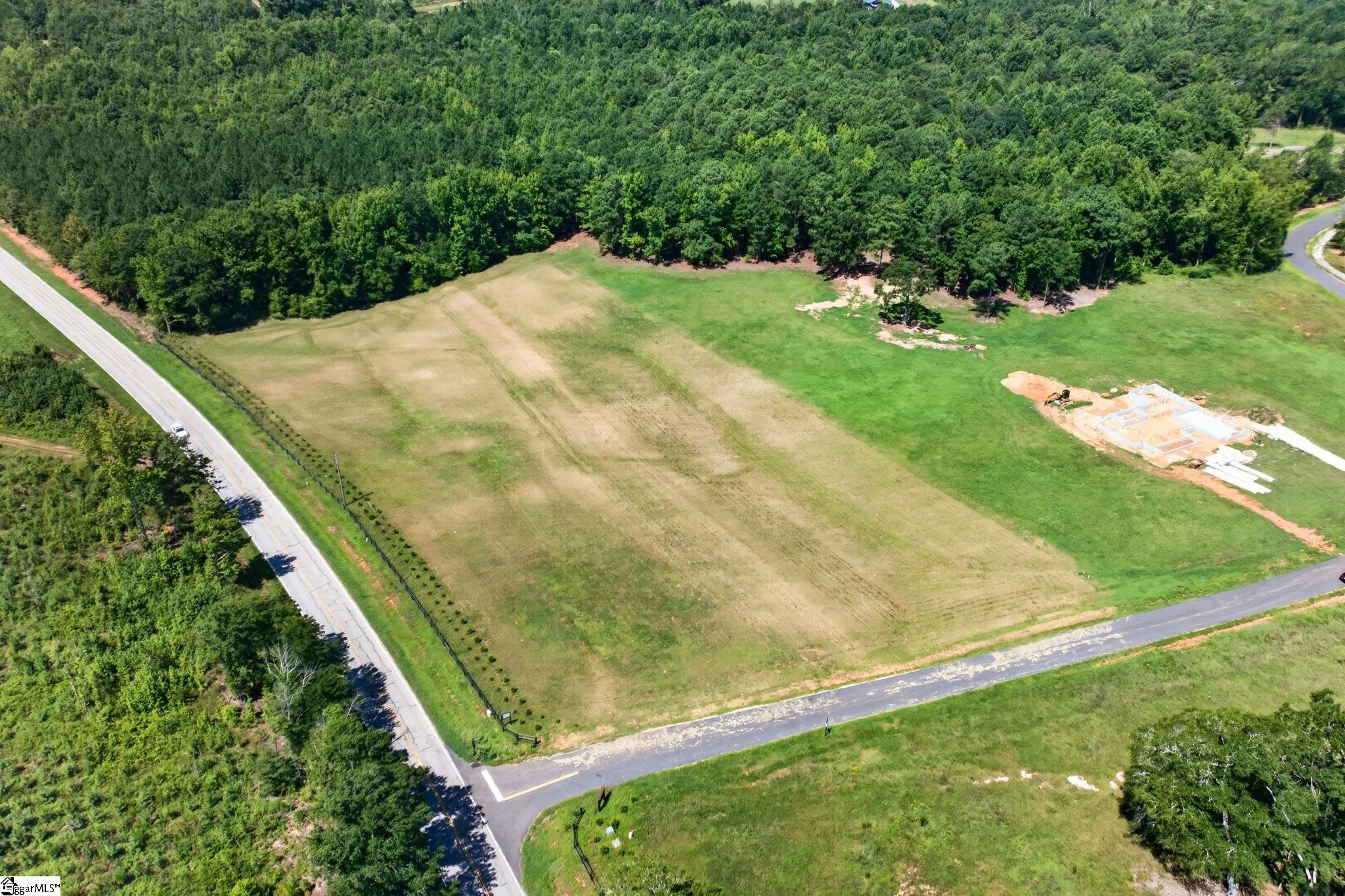 111 Flowing Rock Road Property Photo 9