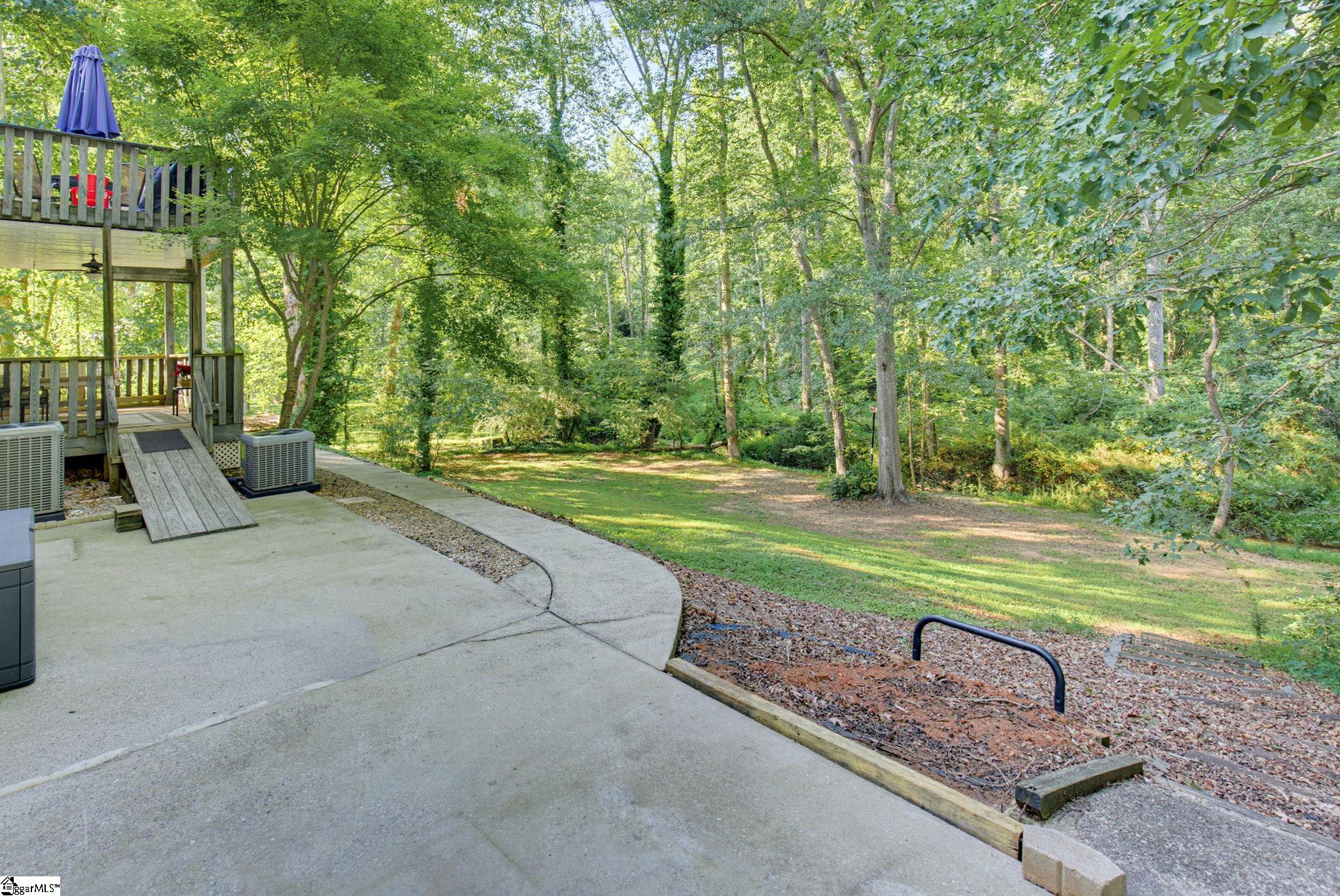 705 N Almond Drive Property Photo 40