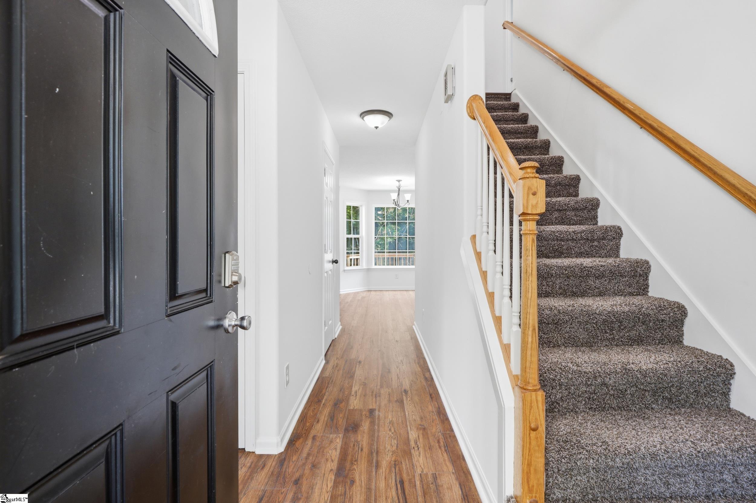 719 Timberwood Ridge Property Photo 4