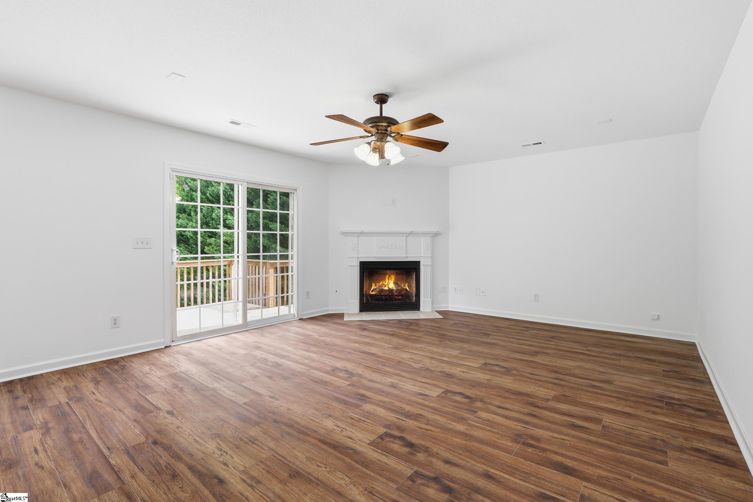 719 Timberwood Ridge Property Photo 10