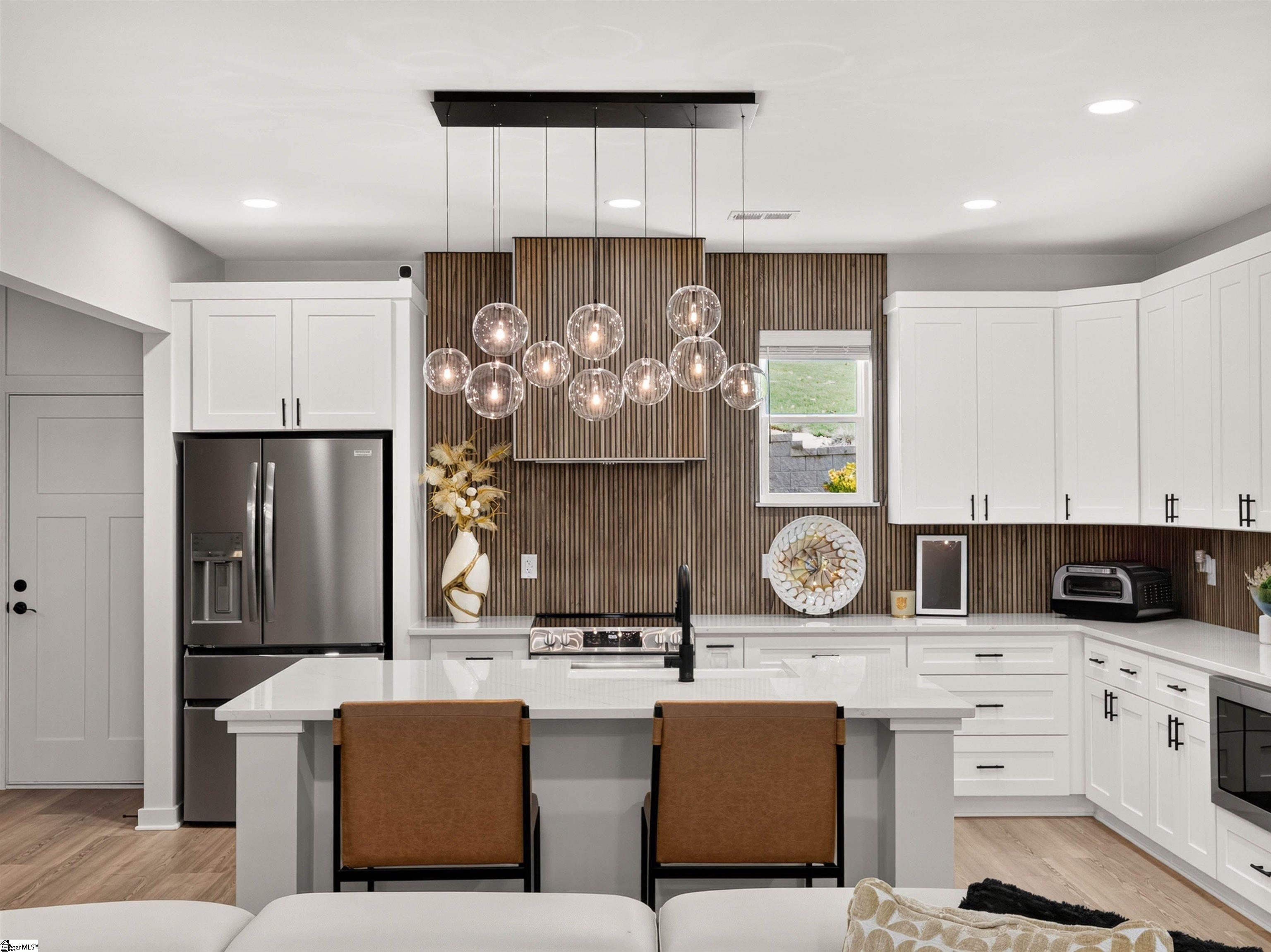 29 Harbor Drive Property Photo 8