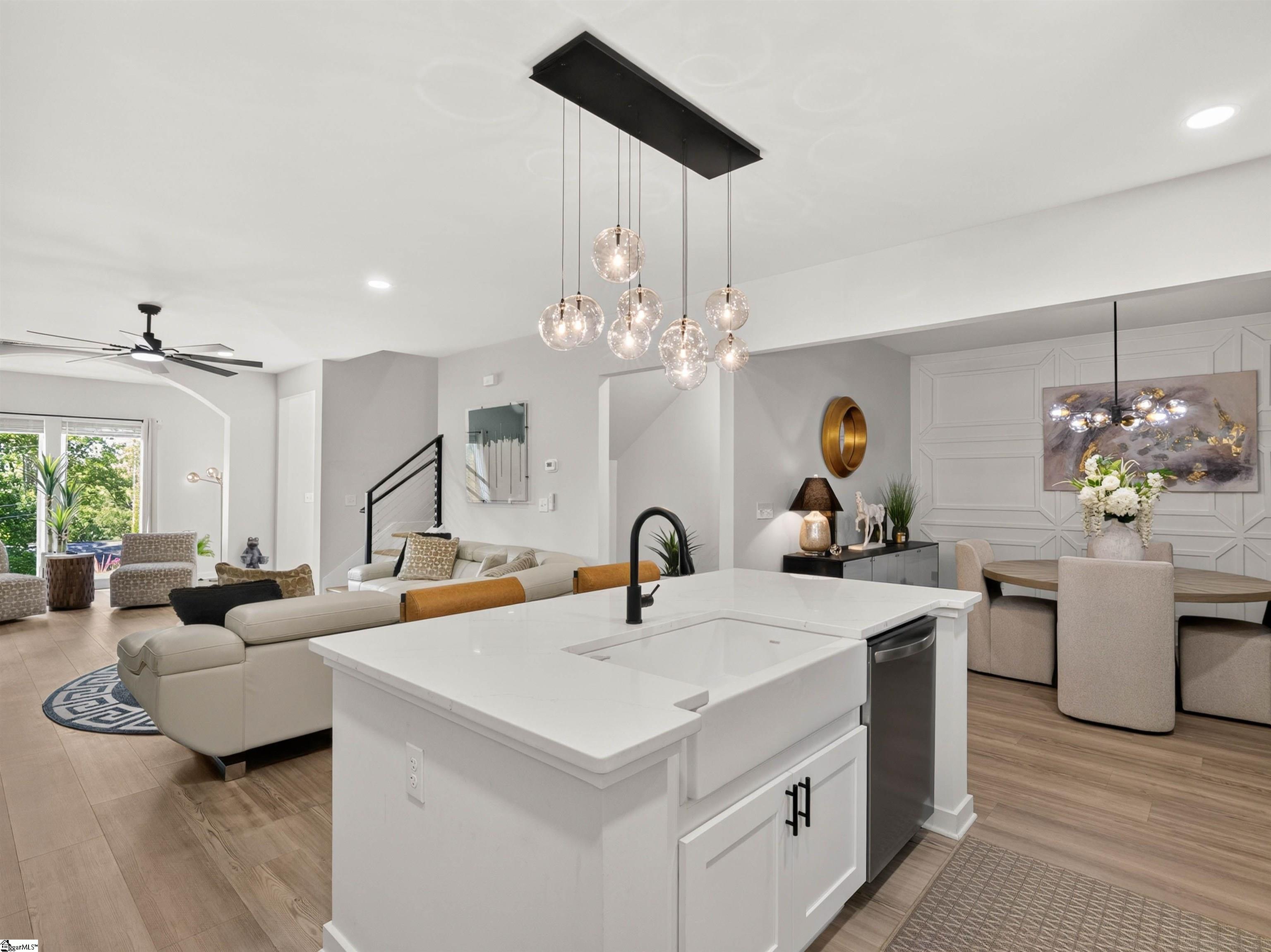 29 Harbor Drive Property Photo 10