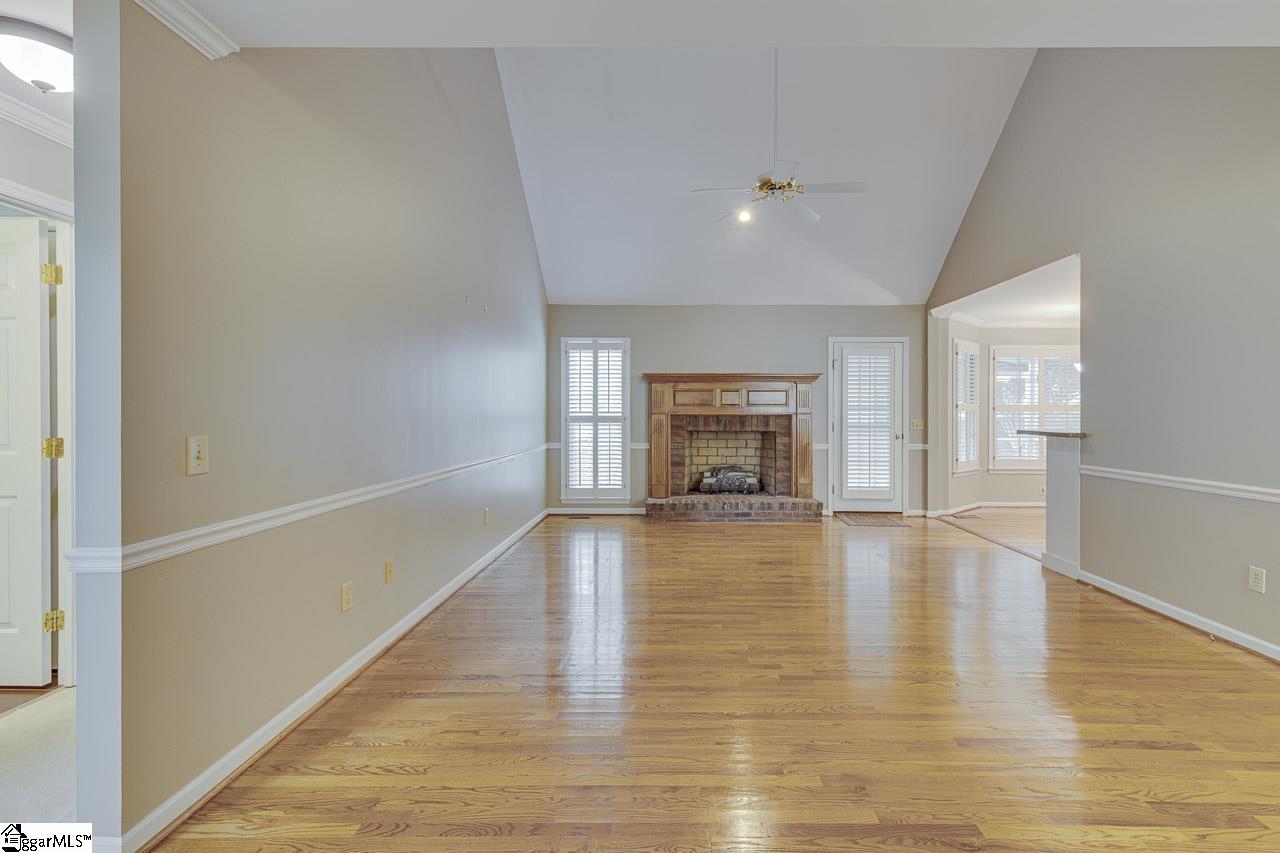 302 Wild Rice Drive Property Photo 4