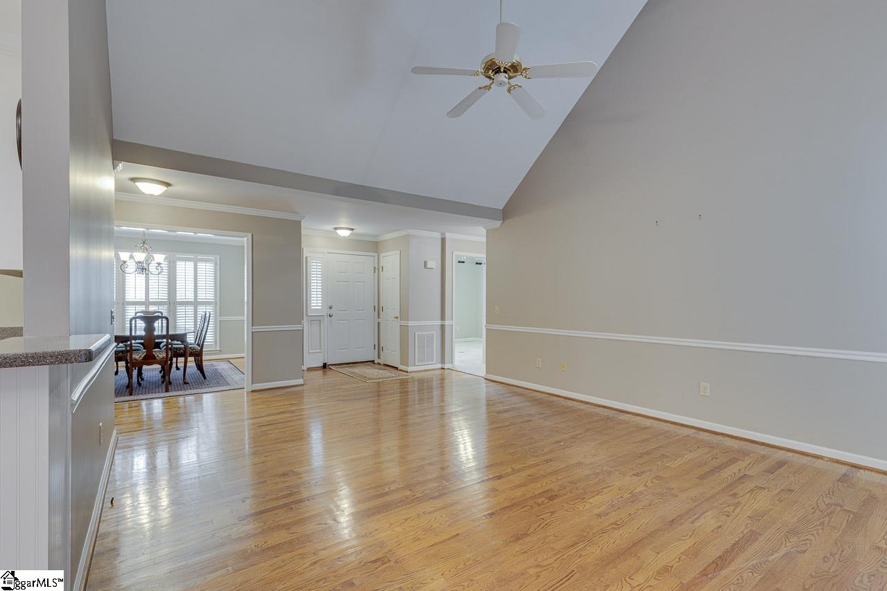302 Wild Rice Drive Property Photo 8