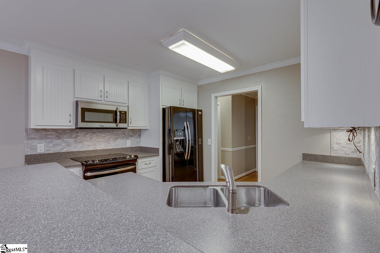 302 Wild Rice Drive Property Photo 18