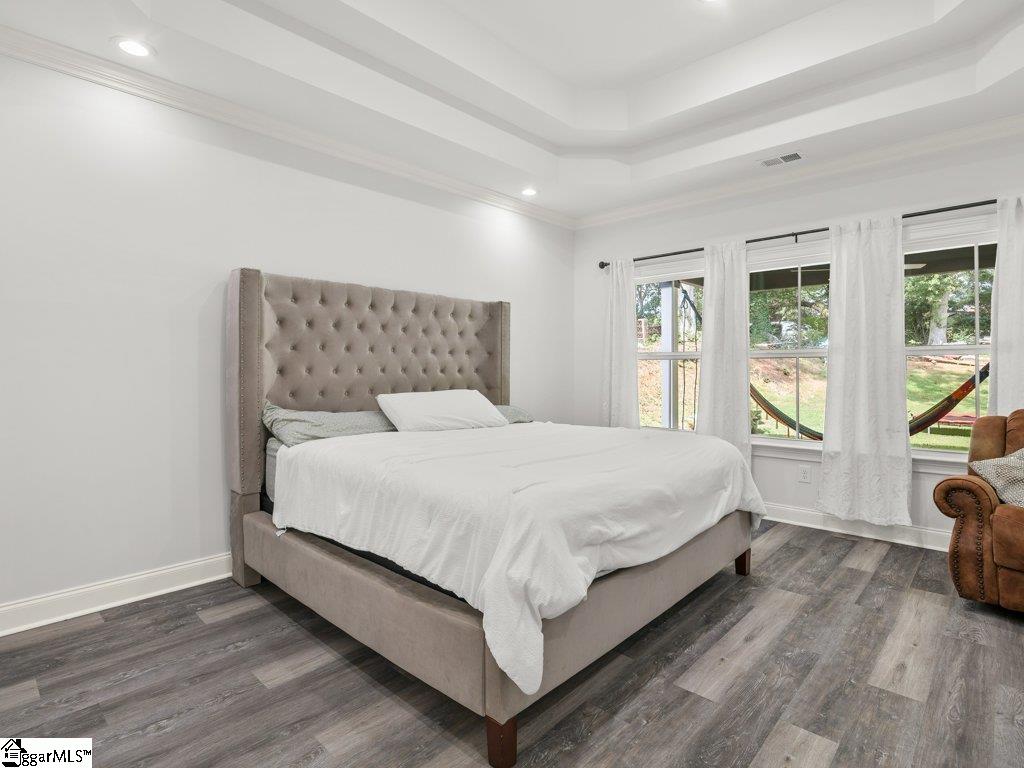 15 Julian Avenue Property Photo 16