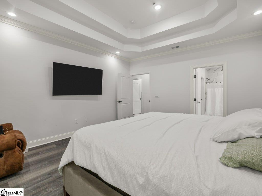 15 Julian Avenue Property Photo 17