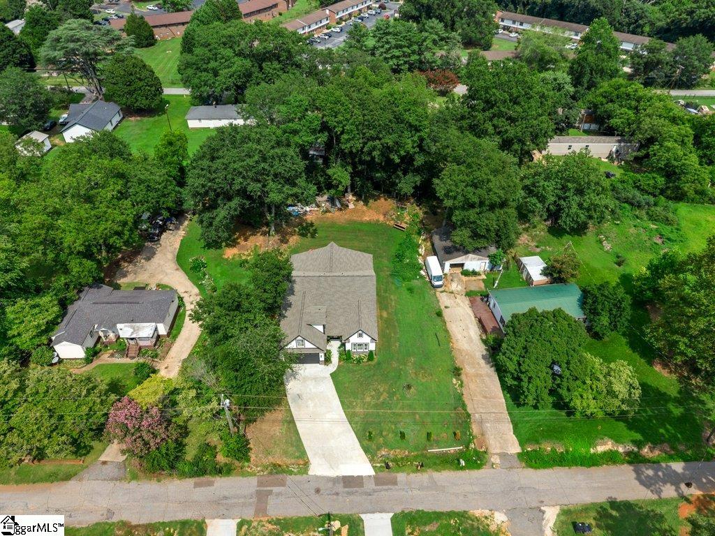15 Julian Avenue Property Photo 37
