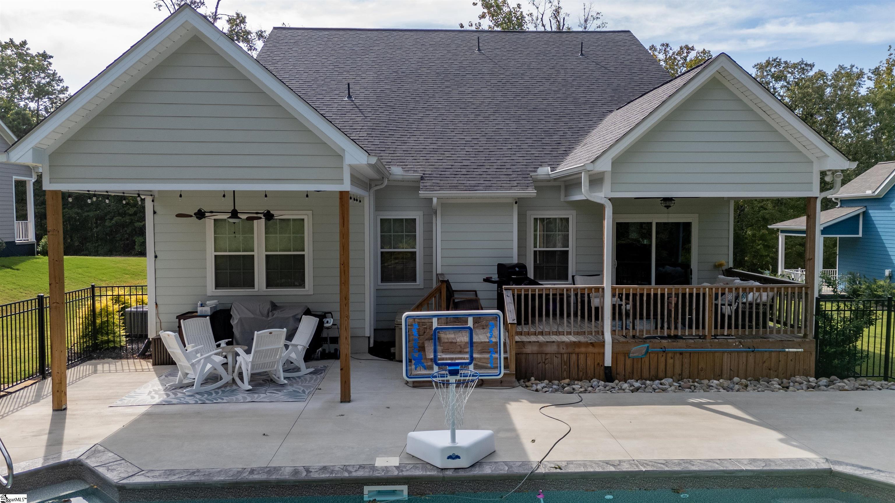 112 Portland Circle Property Photo 36