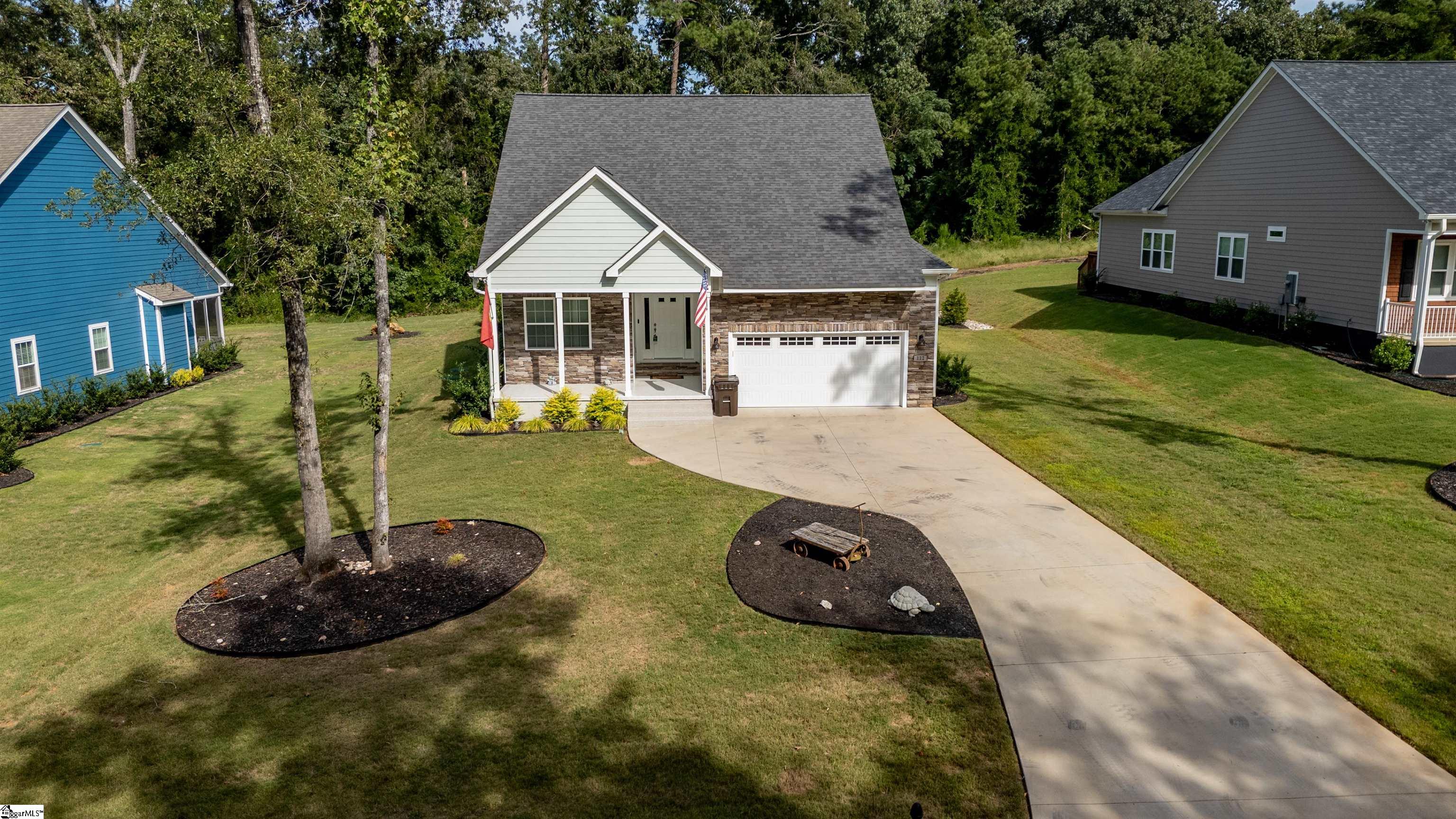 112 Portland Circle Property Photo 38