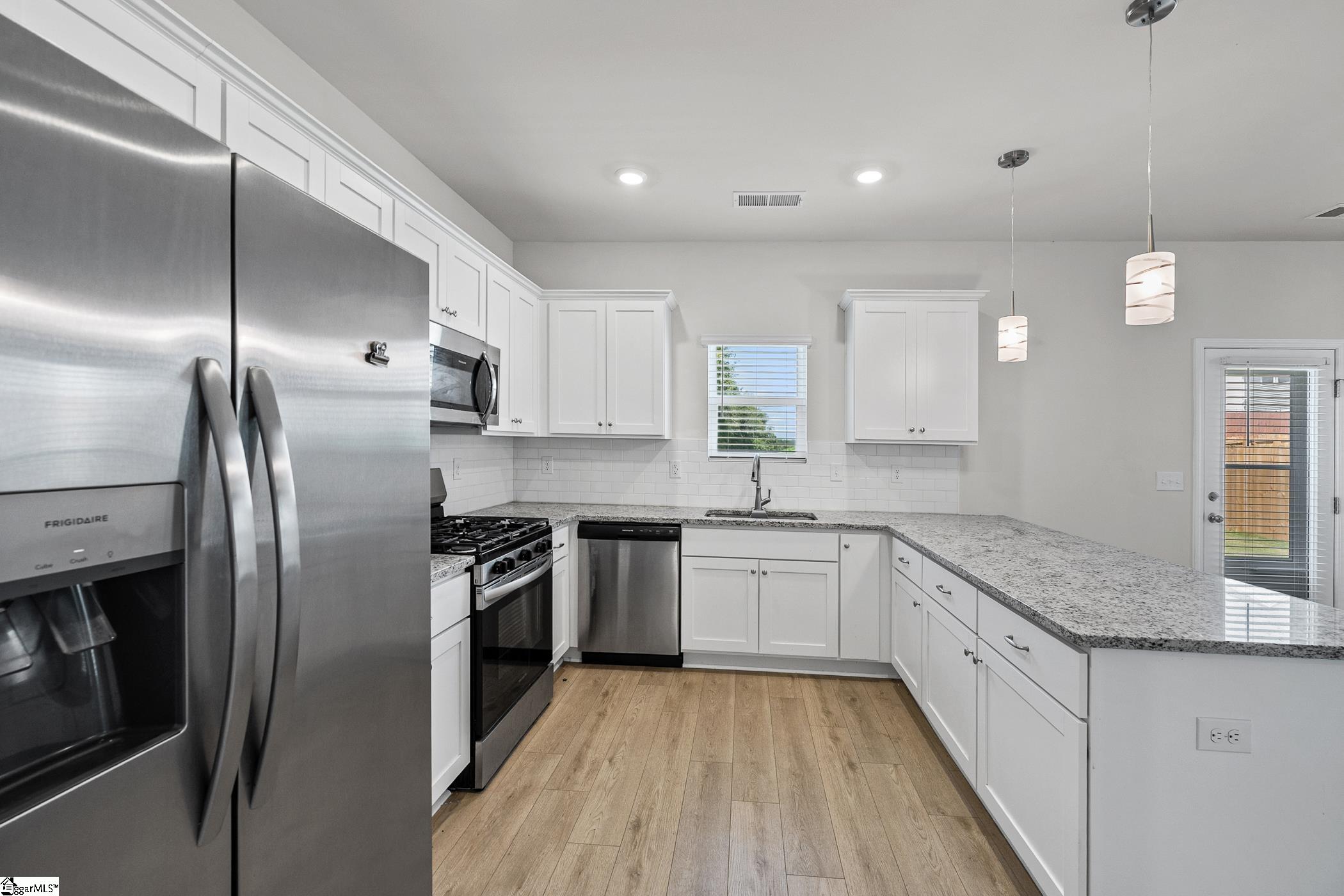 12023 Lansbury Drive Property Photo 10