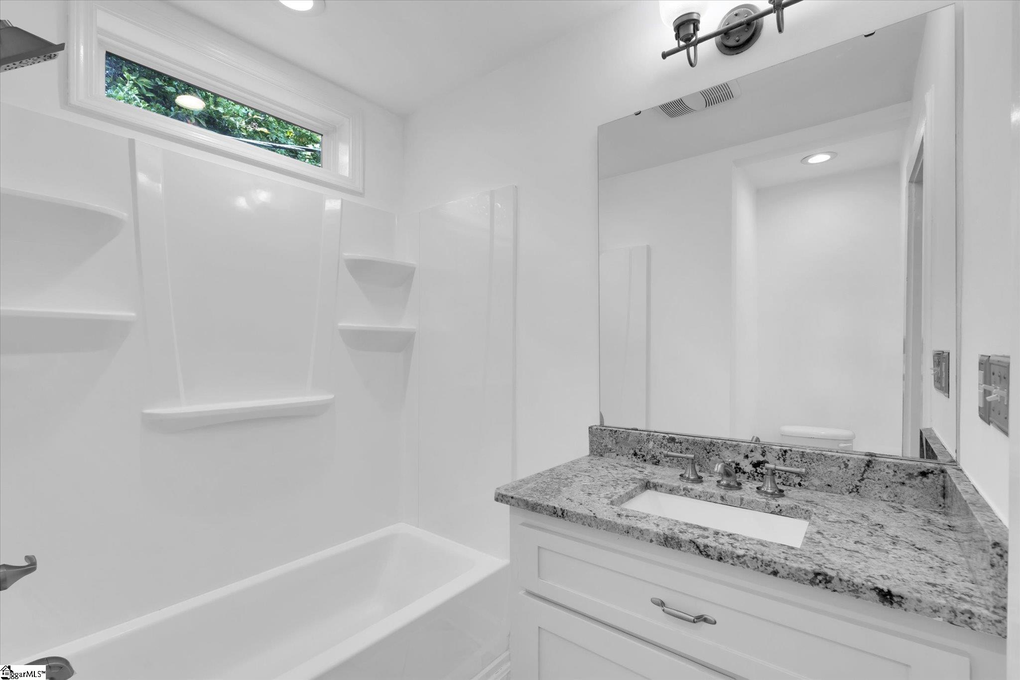 108 Paris View Drive Property Photo 16