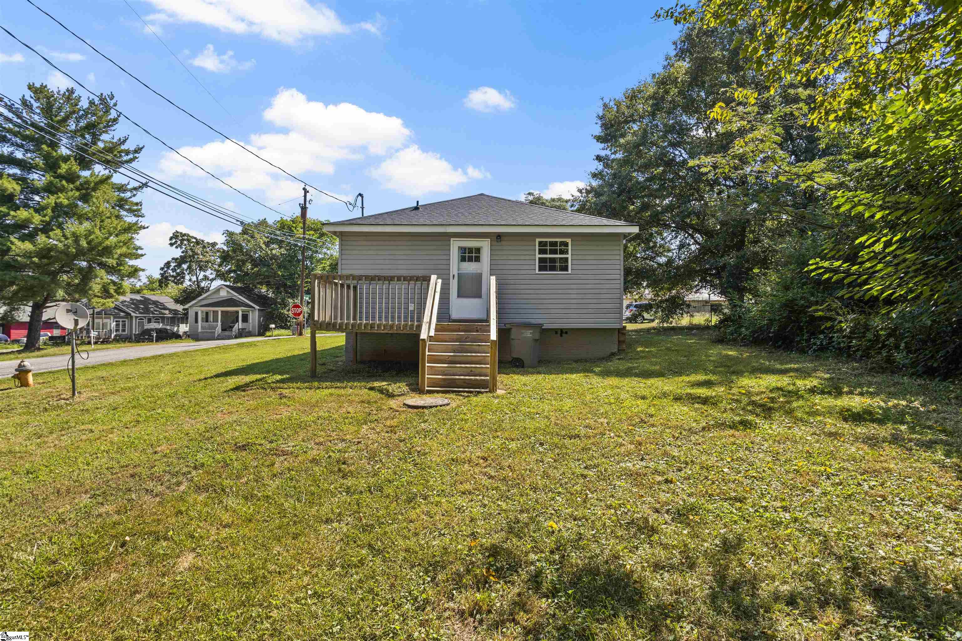 123 N Florida Avenue Property Photo 13