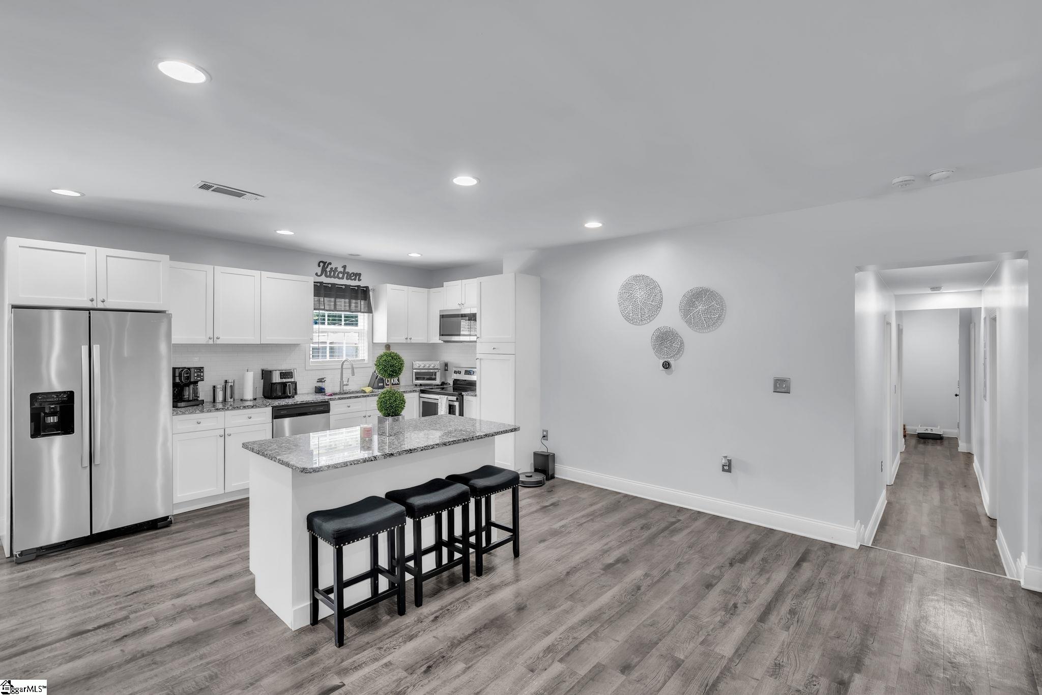 1026 Howard Street Property Photo 12
