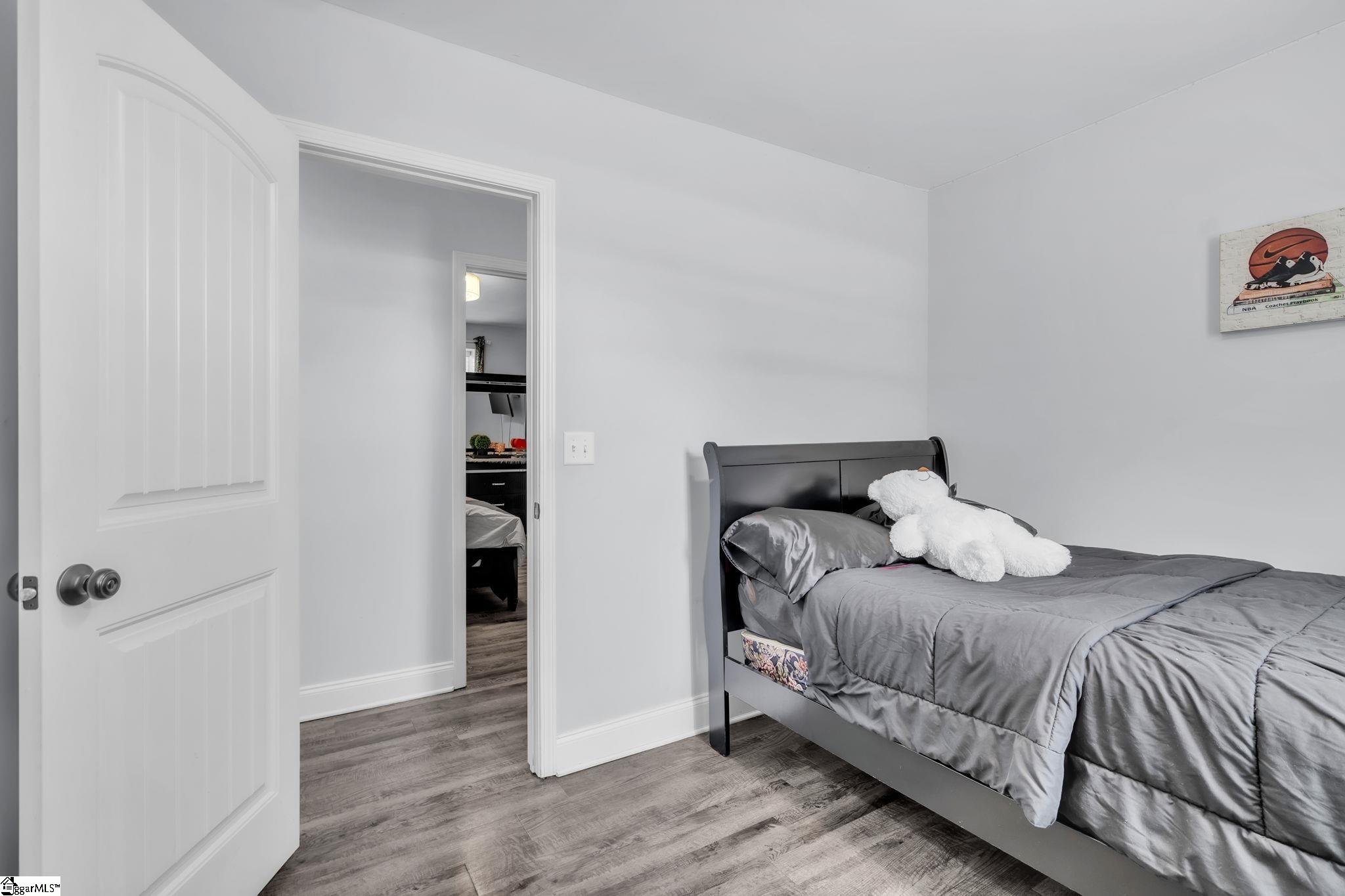 1026 Howard Street Property Photo 18