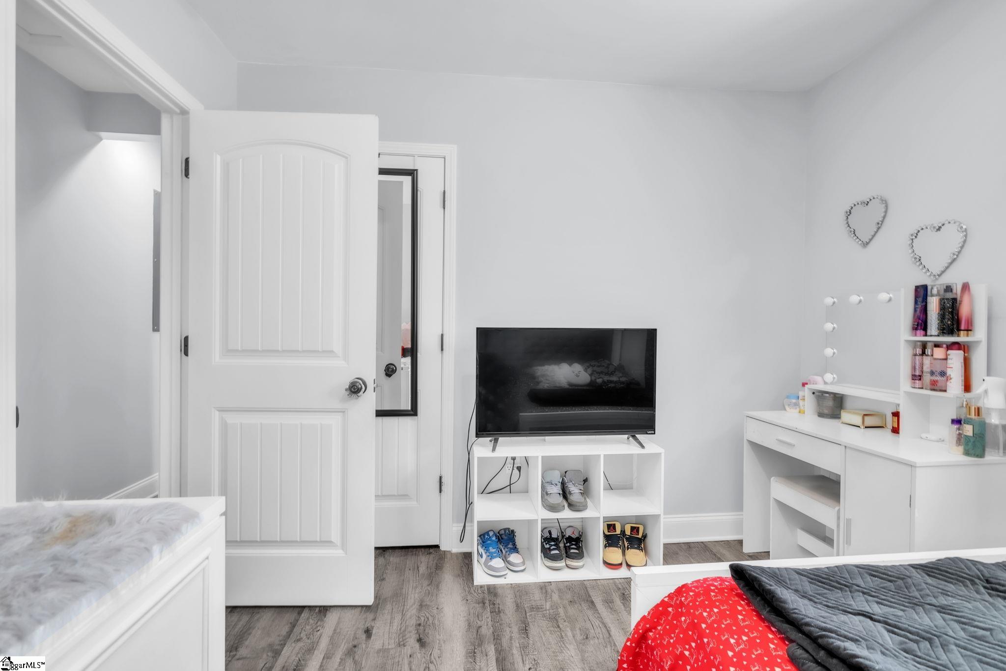 1026 Howard Street Property Photo 21