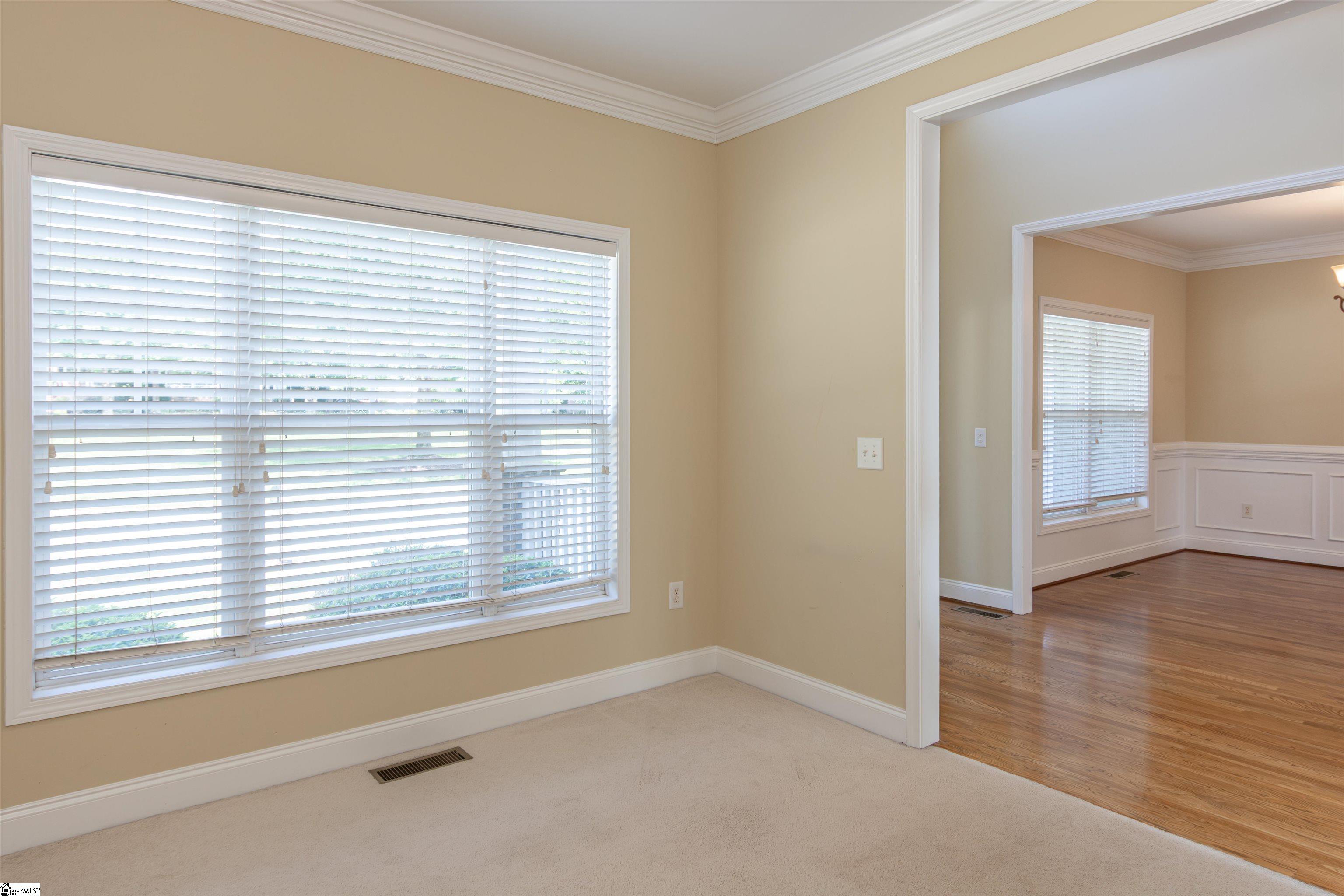6 Moss Wood Circle Property Photo 7